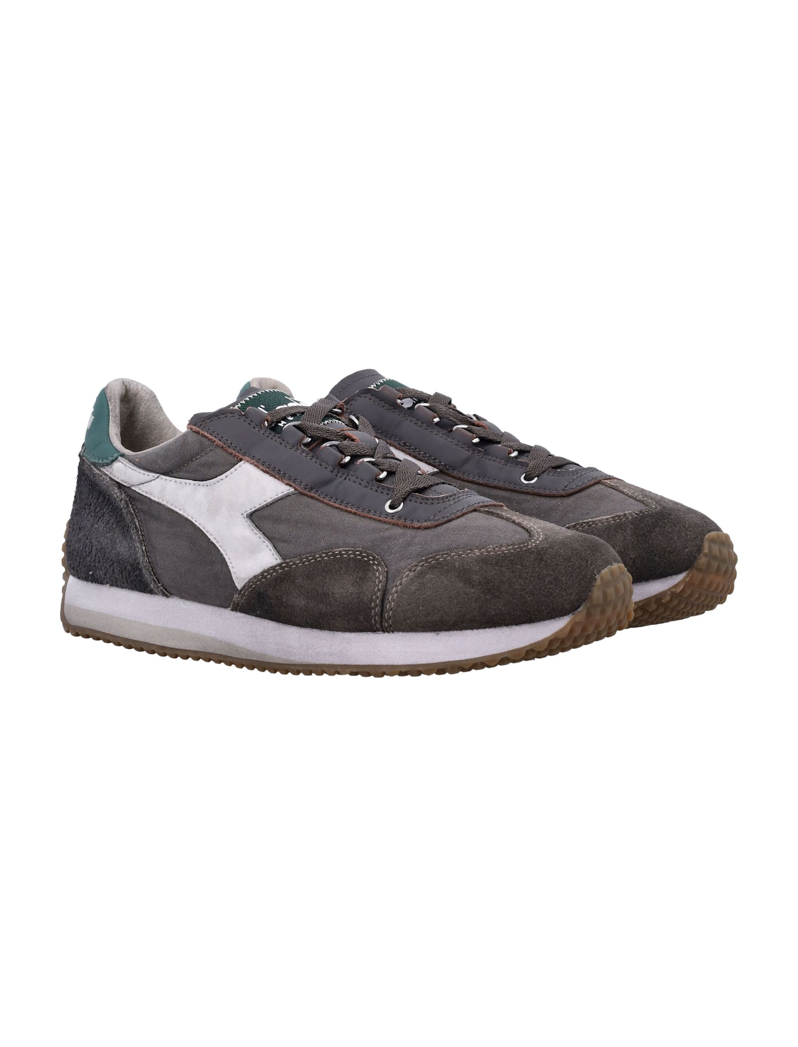 Diadora Heritage Equipe Dirty Stone Wash Evo Sneakers In Nude