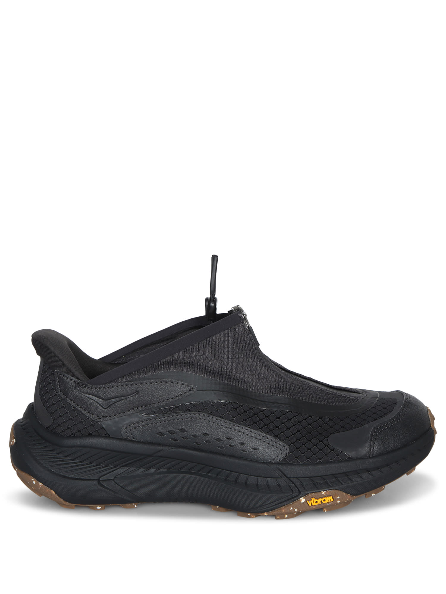 Protect Transport Black Sneakers