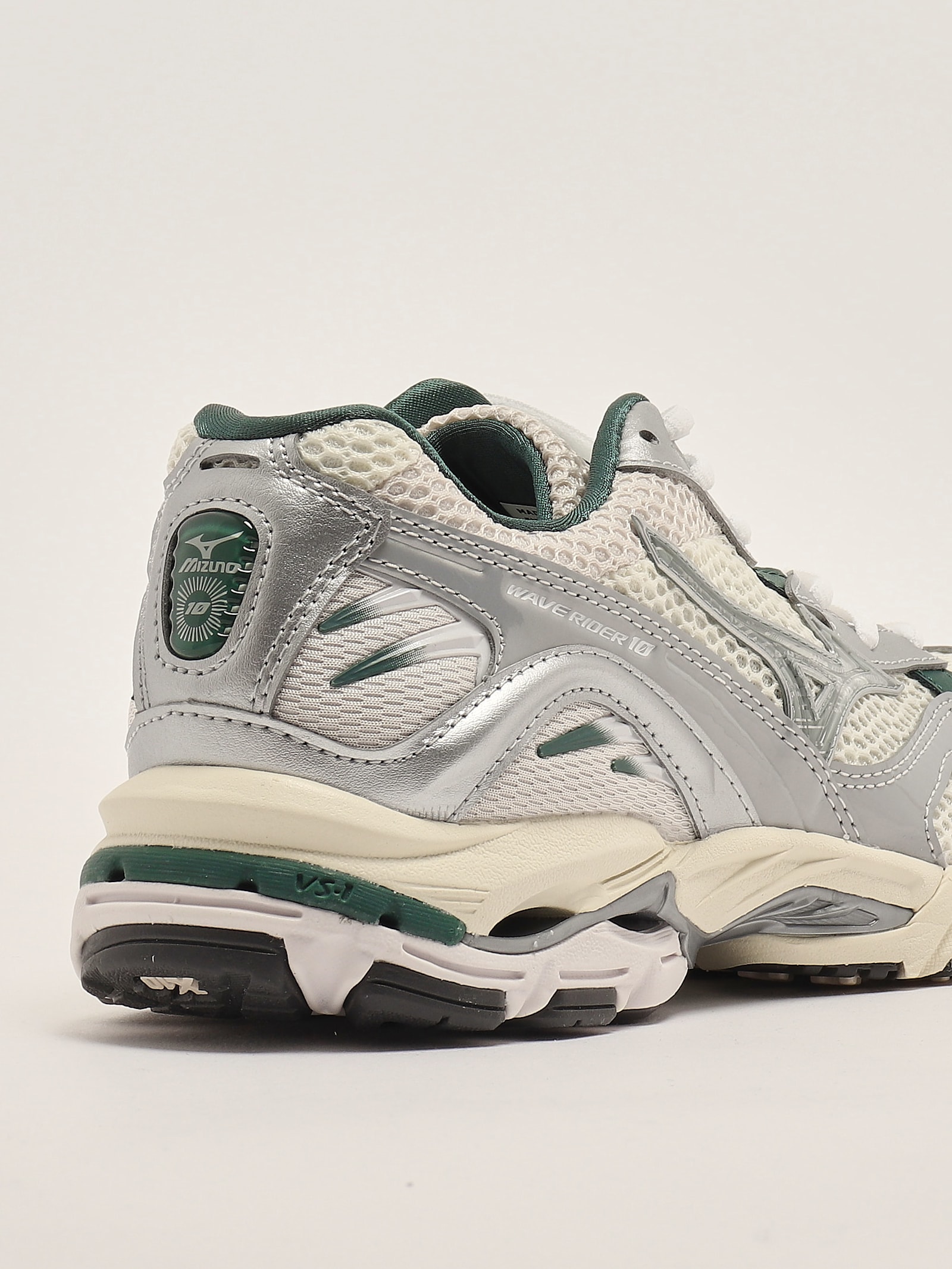 Mizuno Wave Rider 10 S Sneaker In Artico-ghiaccio