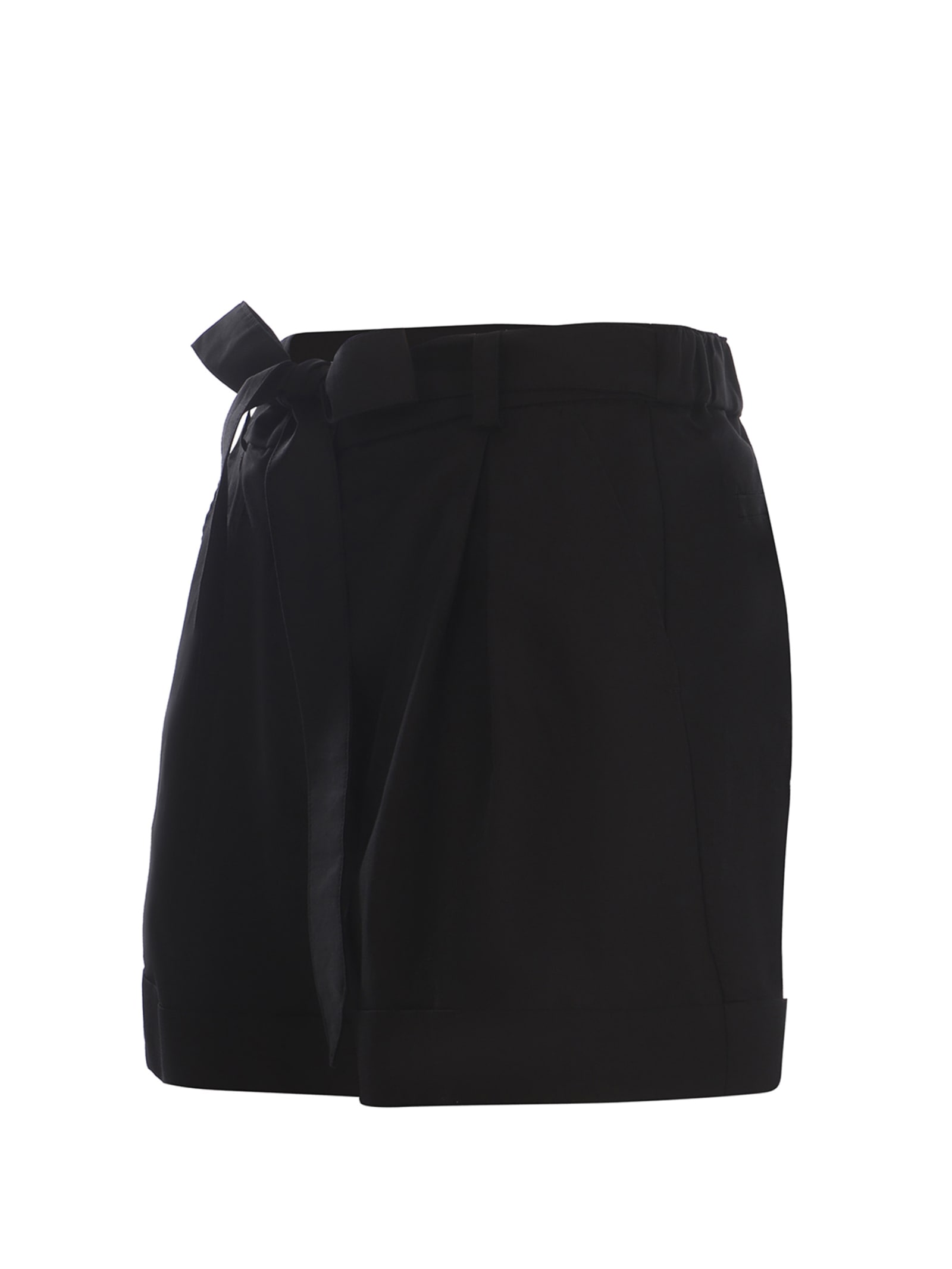 Shop Pinko Shorts  Primula Made Of Slub Linen In Black