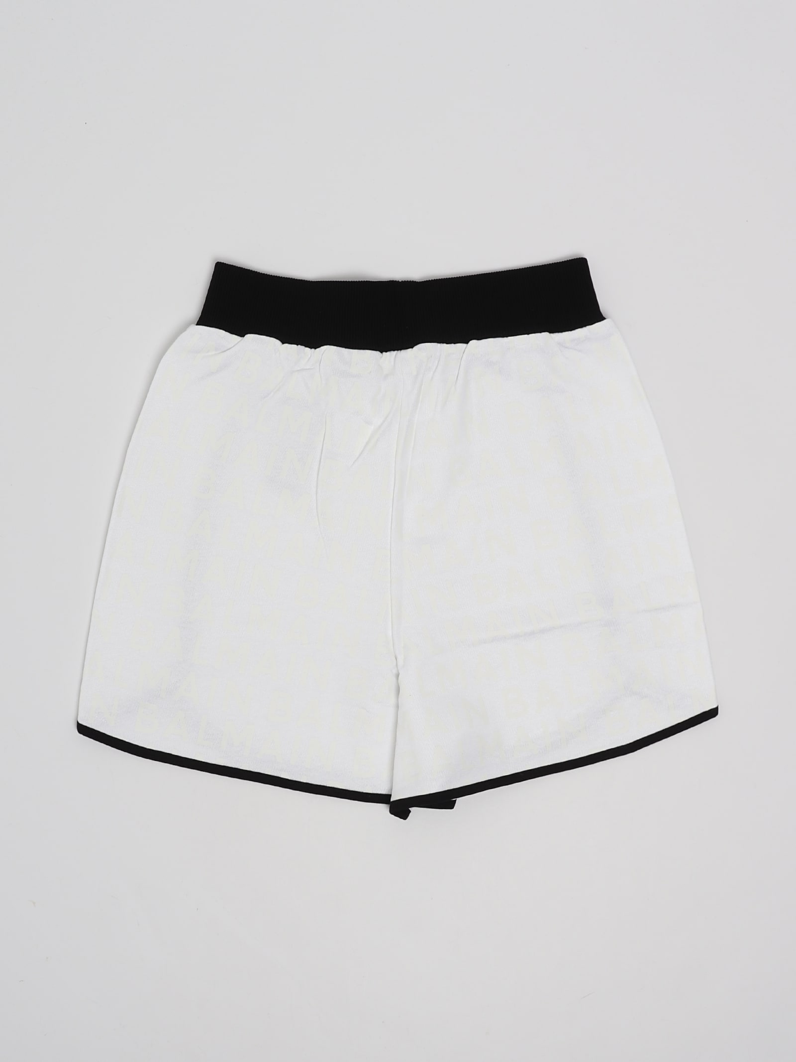 Shop Balmain Shorts Shorts In Bianco