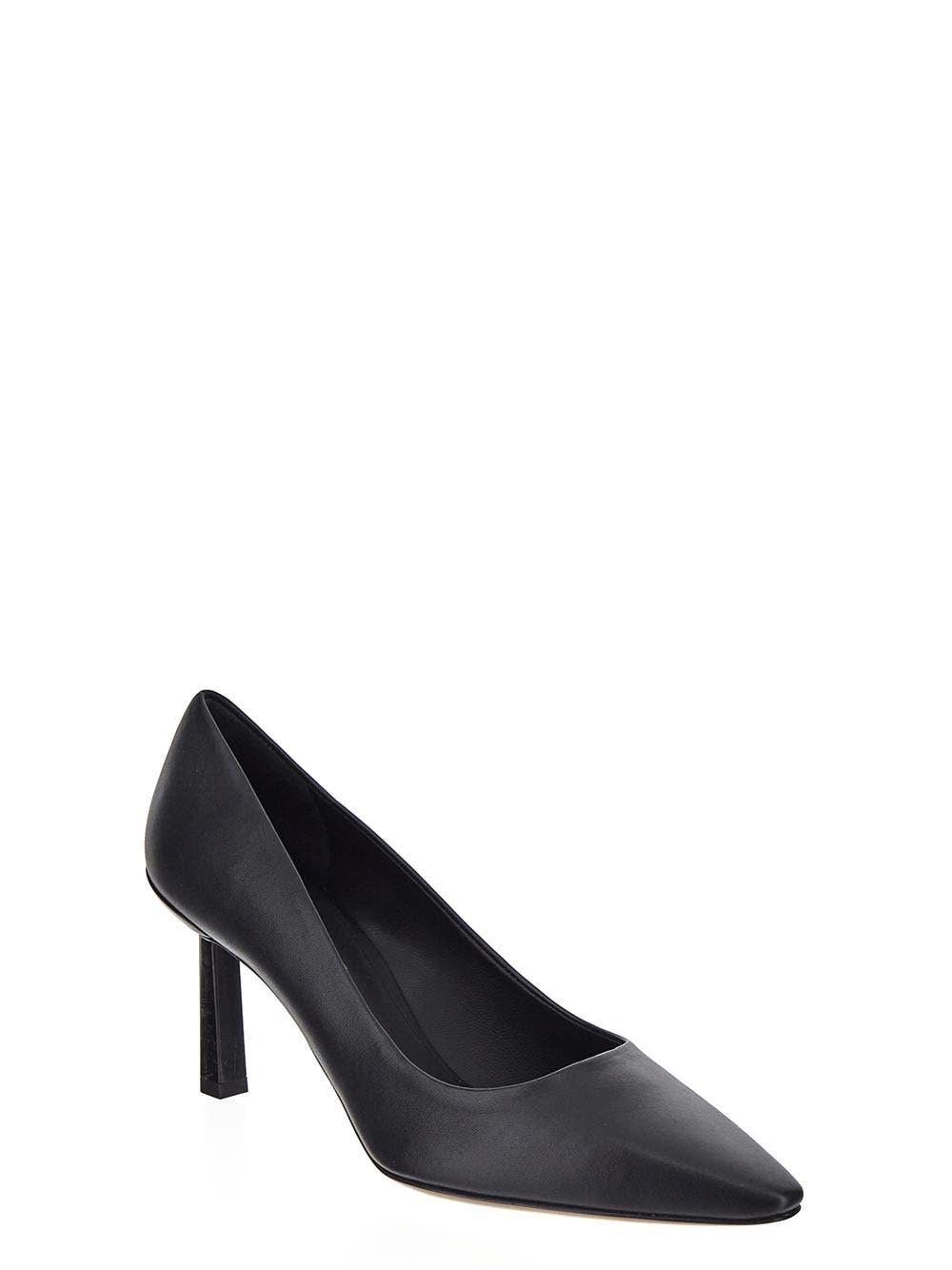 Shop Ferragamo Pump Shoes In Neroneronero