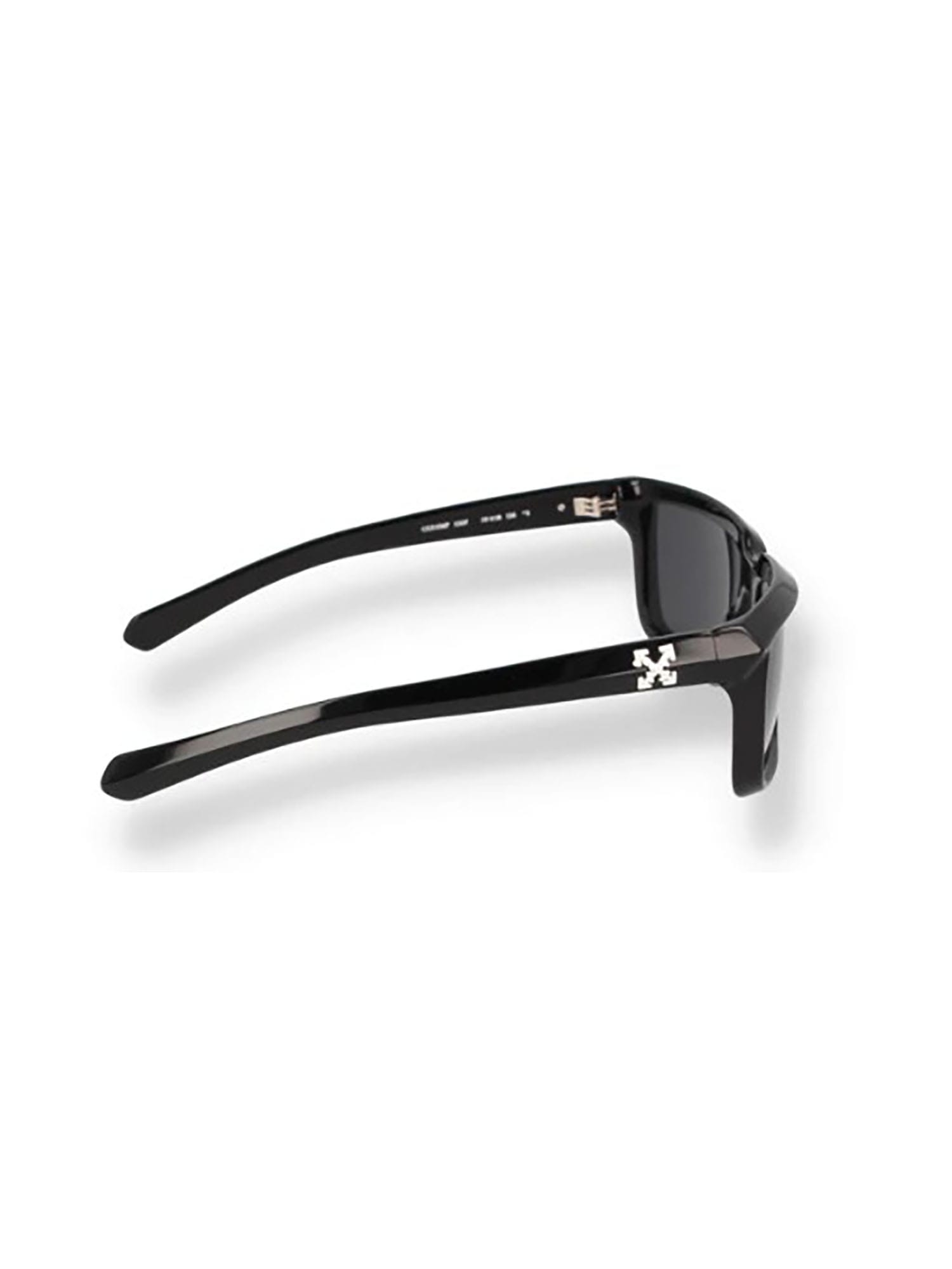 Shop Off-white Portland Sunglasses Sunglasses In Black