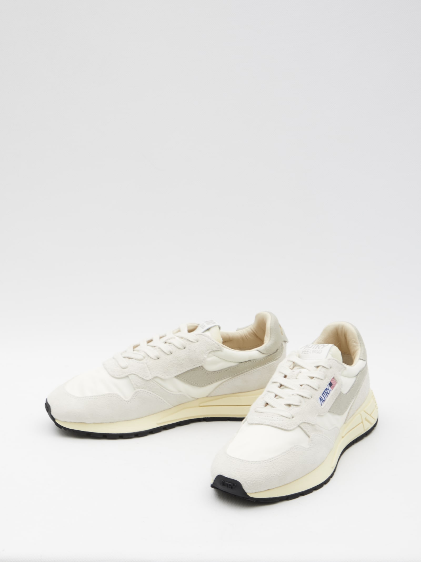 Shop Autry Reelwind Low Sneakers In White