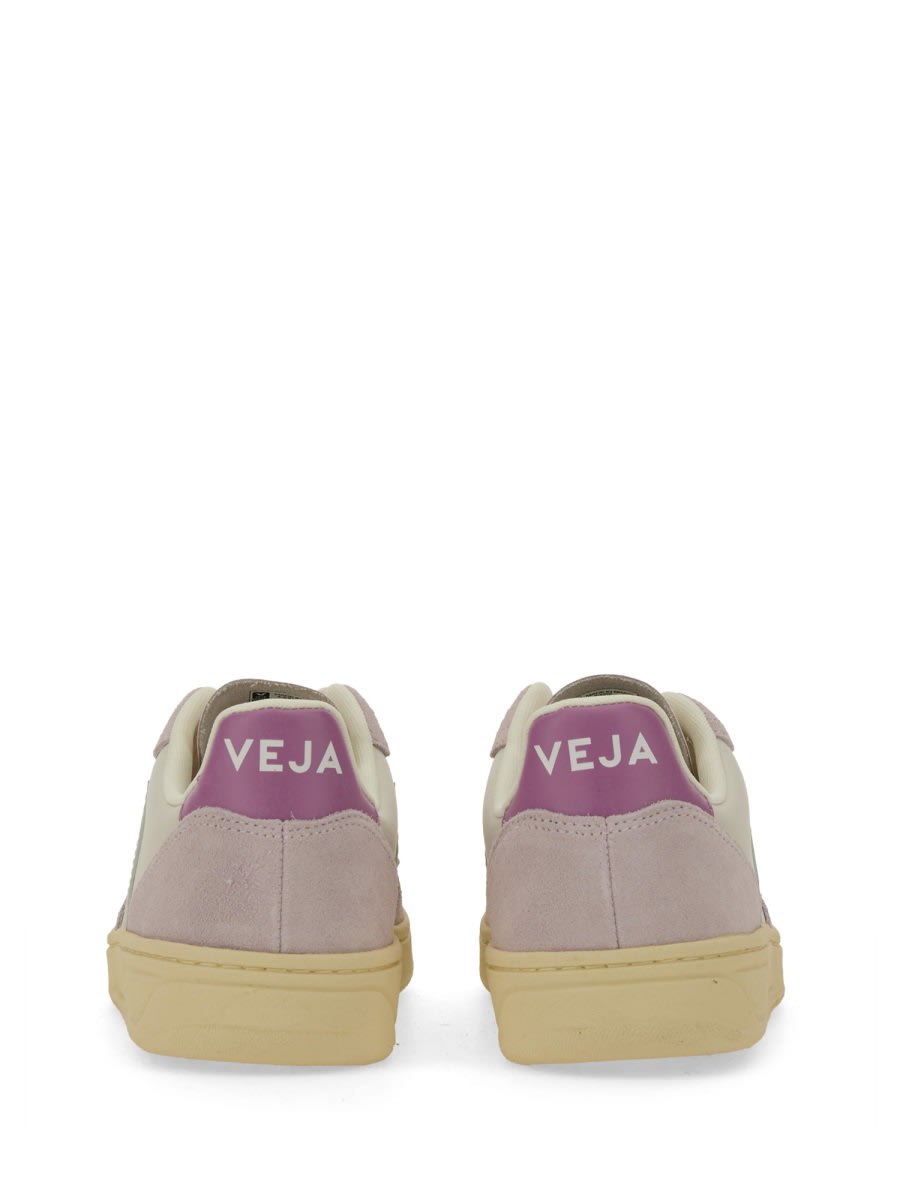 Shop Veja Sneaker V-10 In Multicolour