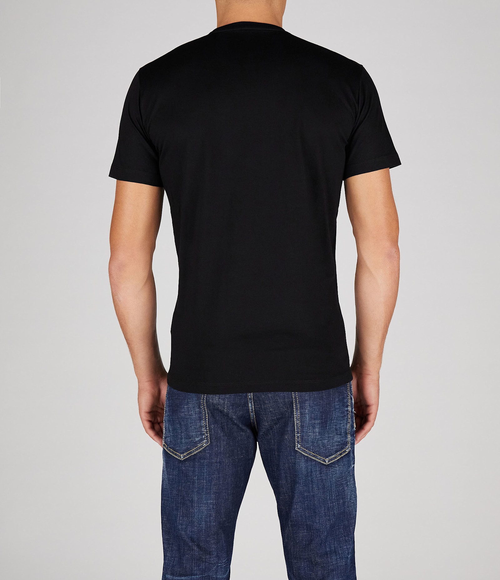 Shop Dsquared2 T-shirts In Black