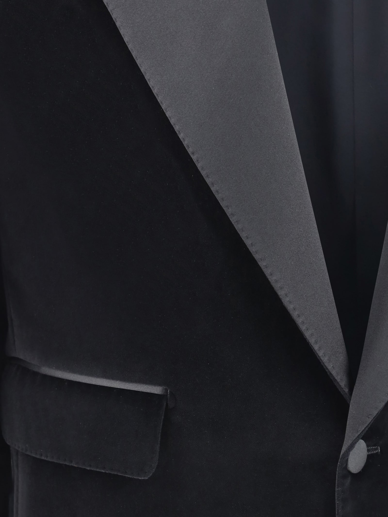 Dolce & Gabbana Single-breasted Velvet Tuxedo Blazer In Nero