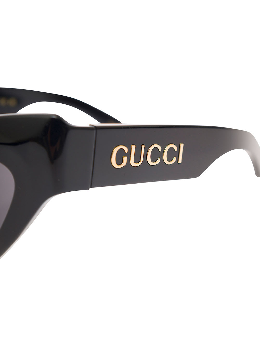 Gucci Cat Eye Sunglasses In Black