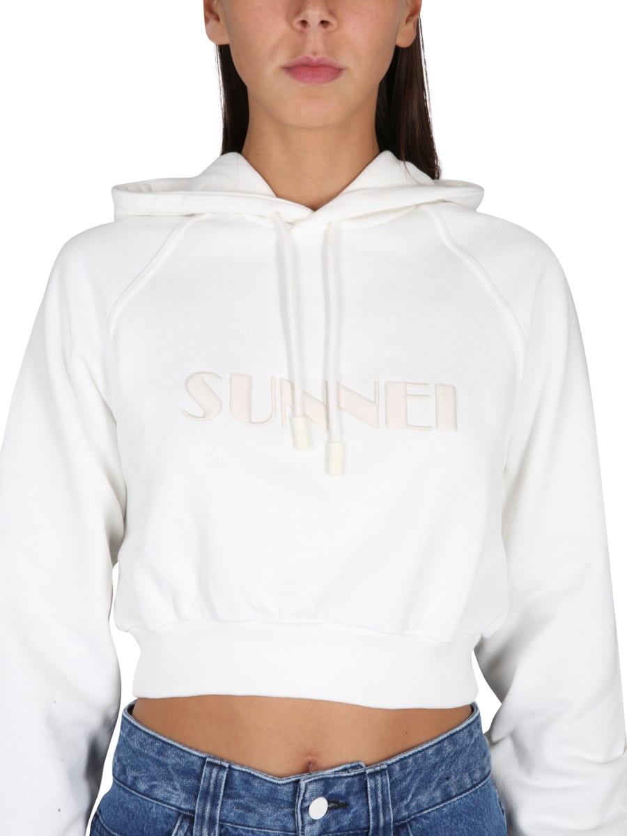 Sunnei Cropped Fit Hoodie With Embroidered Logo In White
