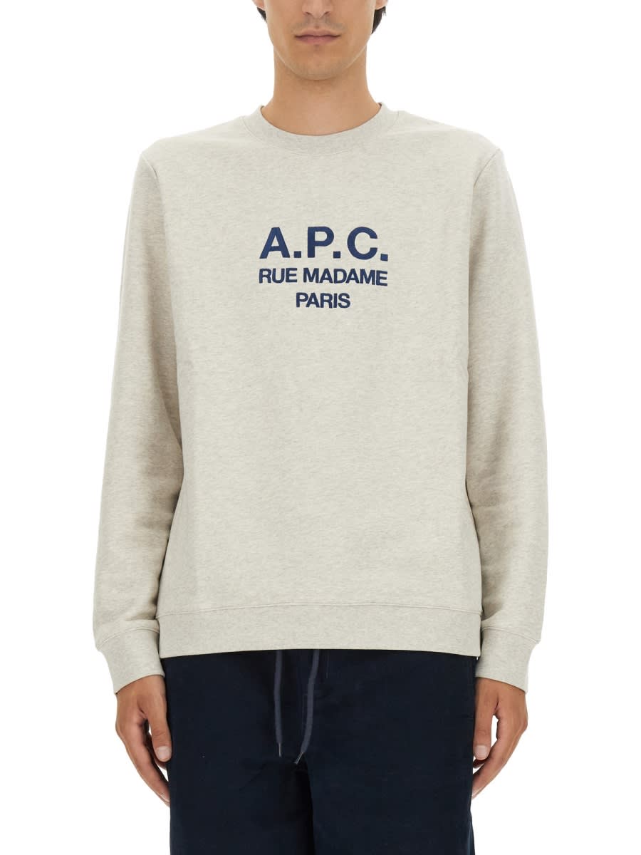 Shop Apc Rufus Sweatshirt In Powder