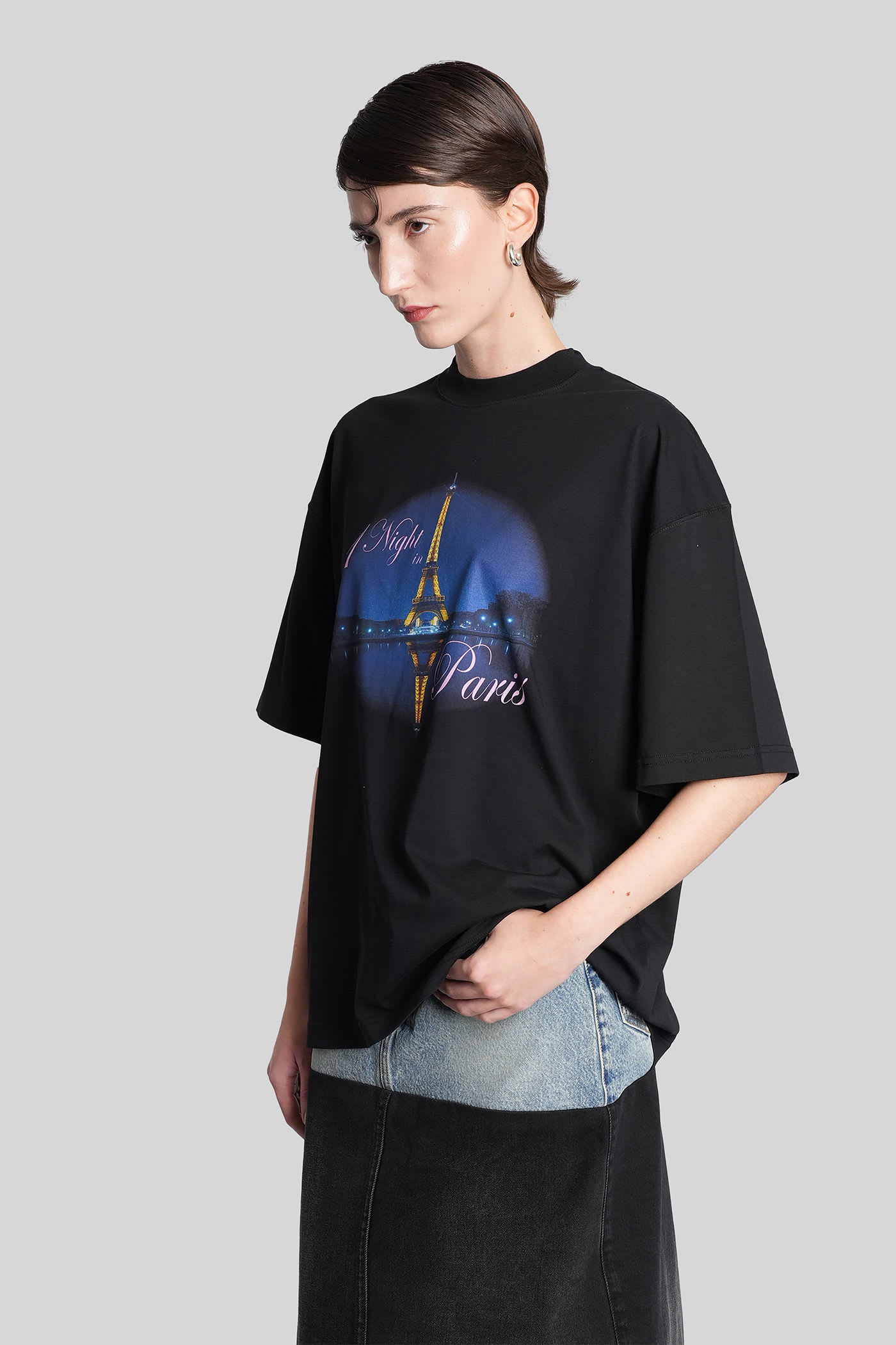 Vetements T-shirt In Black Cotton In Black