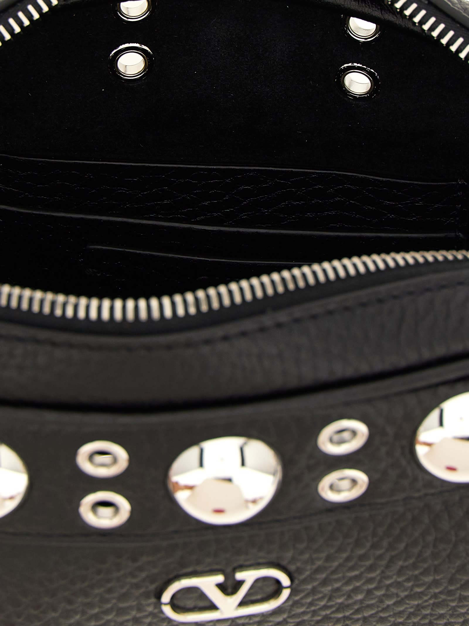 Valentino Garavani Garavani 'nellcôte' Shoulder Bag In Black