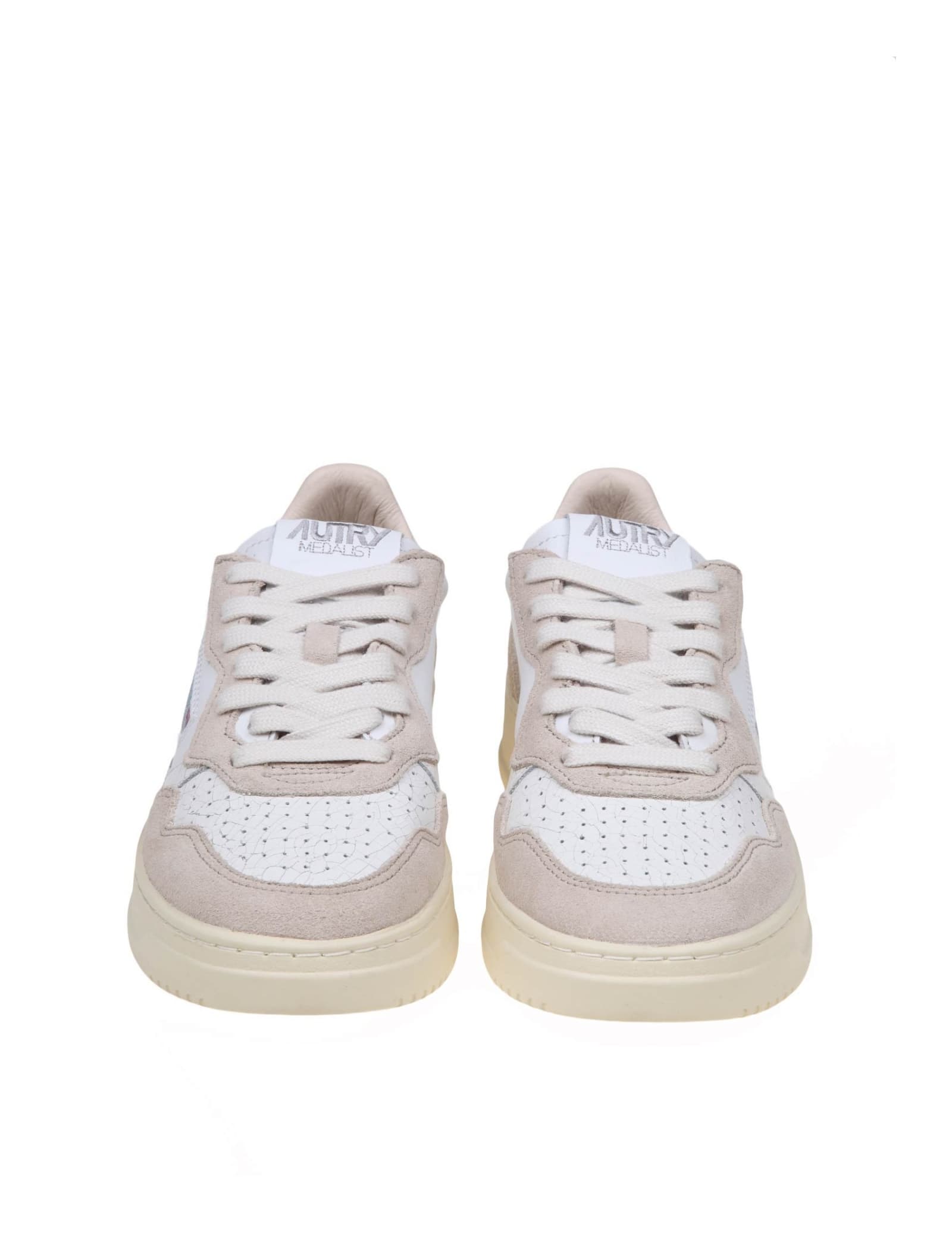 Shop Autry Sneakers In White And Sand Leather And Suede In Beige