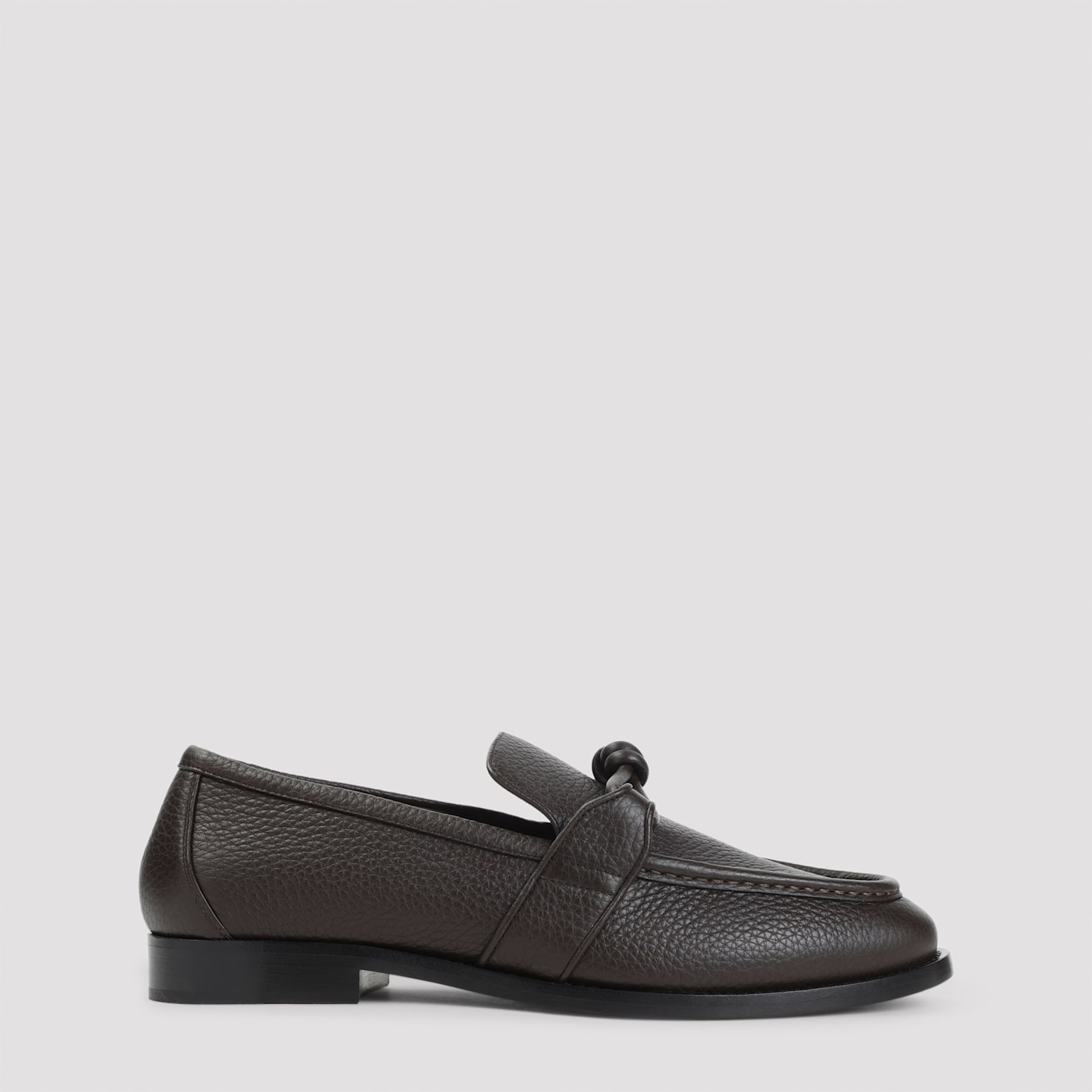 Bottega Veneta Knot Detail Round Toe Textured Leather Loafers In Brown