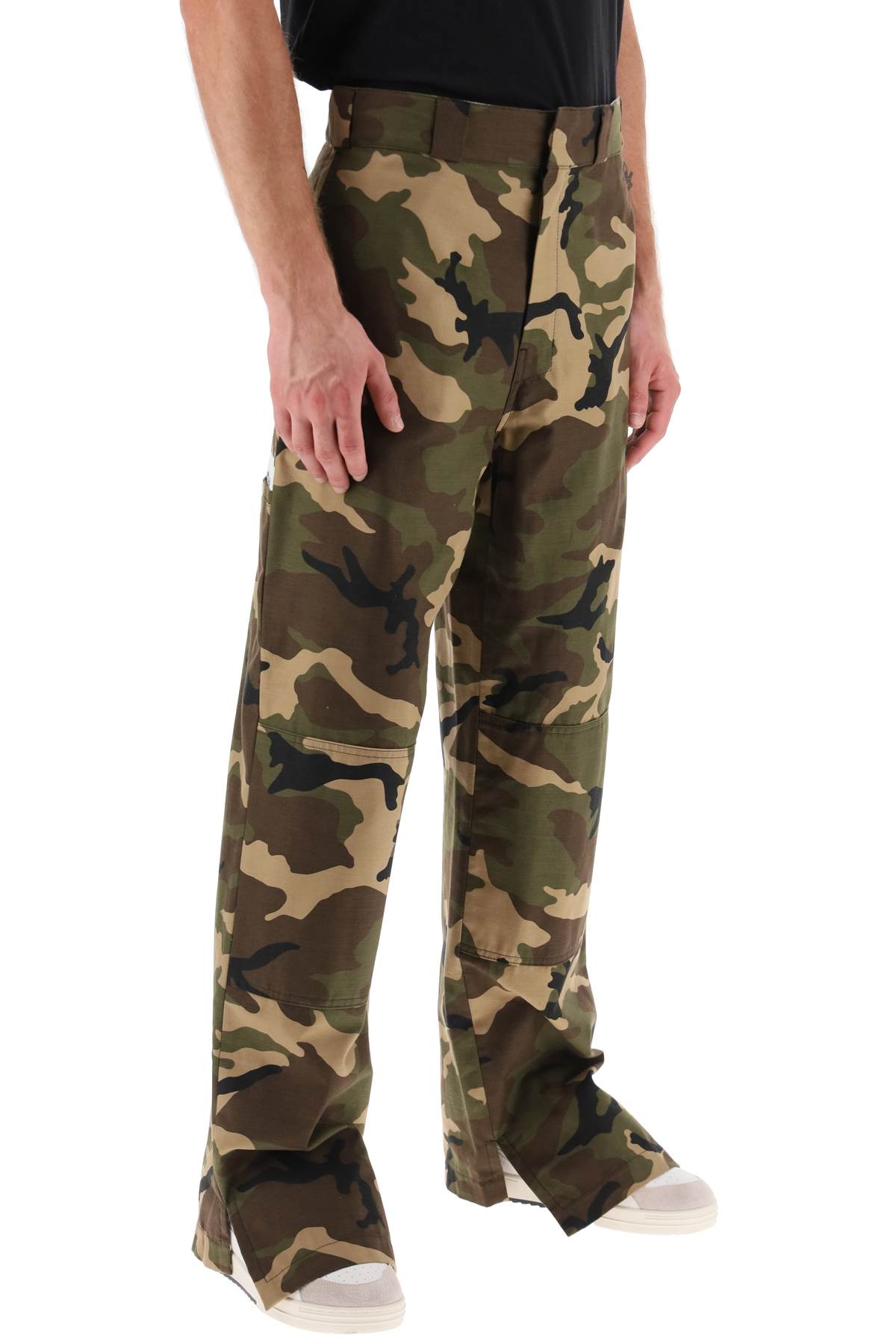 Shop Palm Angels Camouflage Workpants In Green