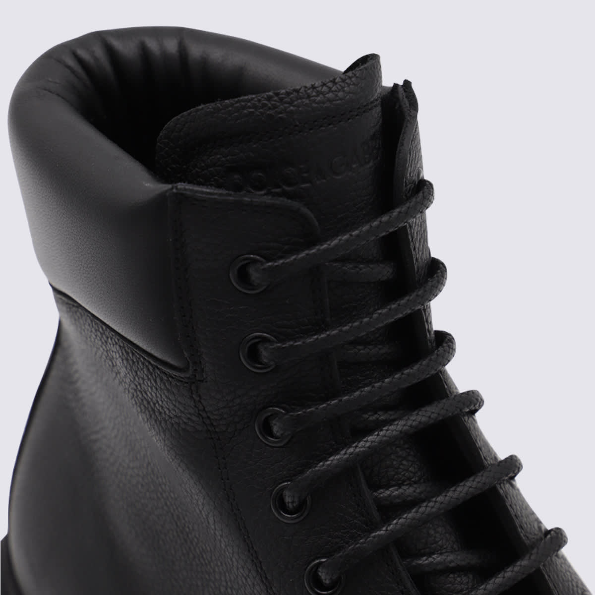 Dolce & Gabbana Grained Leather Lace-up Ankle Boots In Black