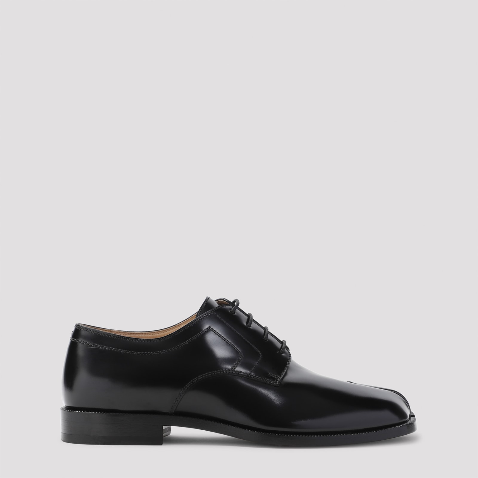 Shop Maison Margiela Marni Tabi Lace-up Shoes In Black