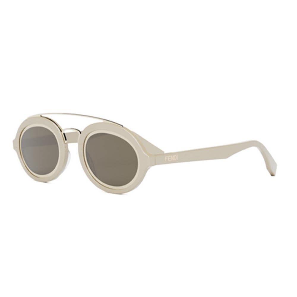 Shop Fendi Sunglasses In Avorio/marrone