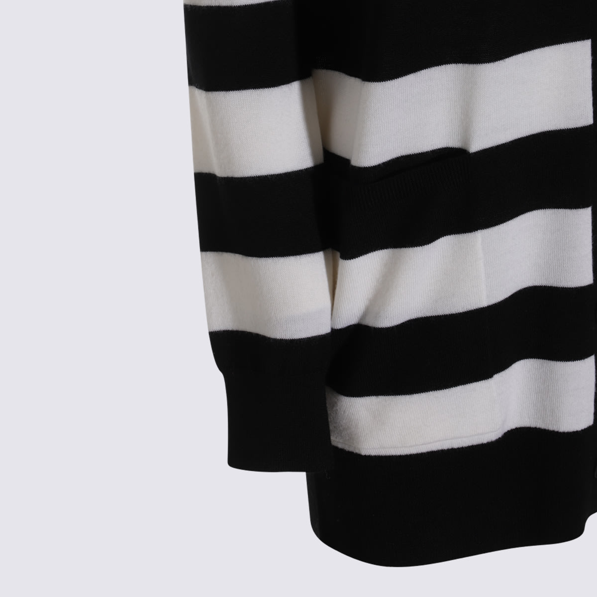 Max Mara Black And White Knitwear In Black