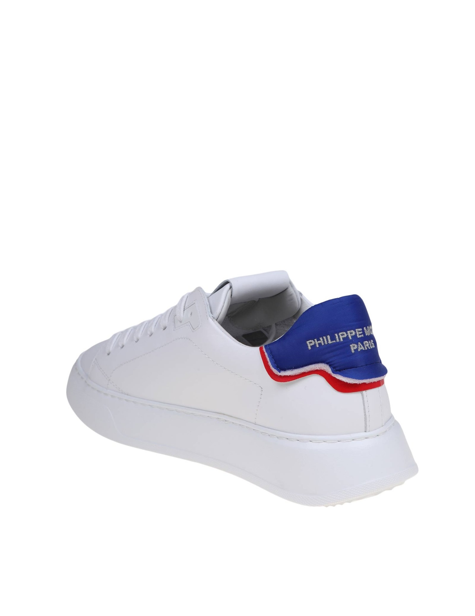 Shop Philippe Model Temple Low Sneakers In White And Blue Leather In Blanc/bleu