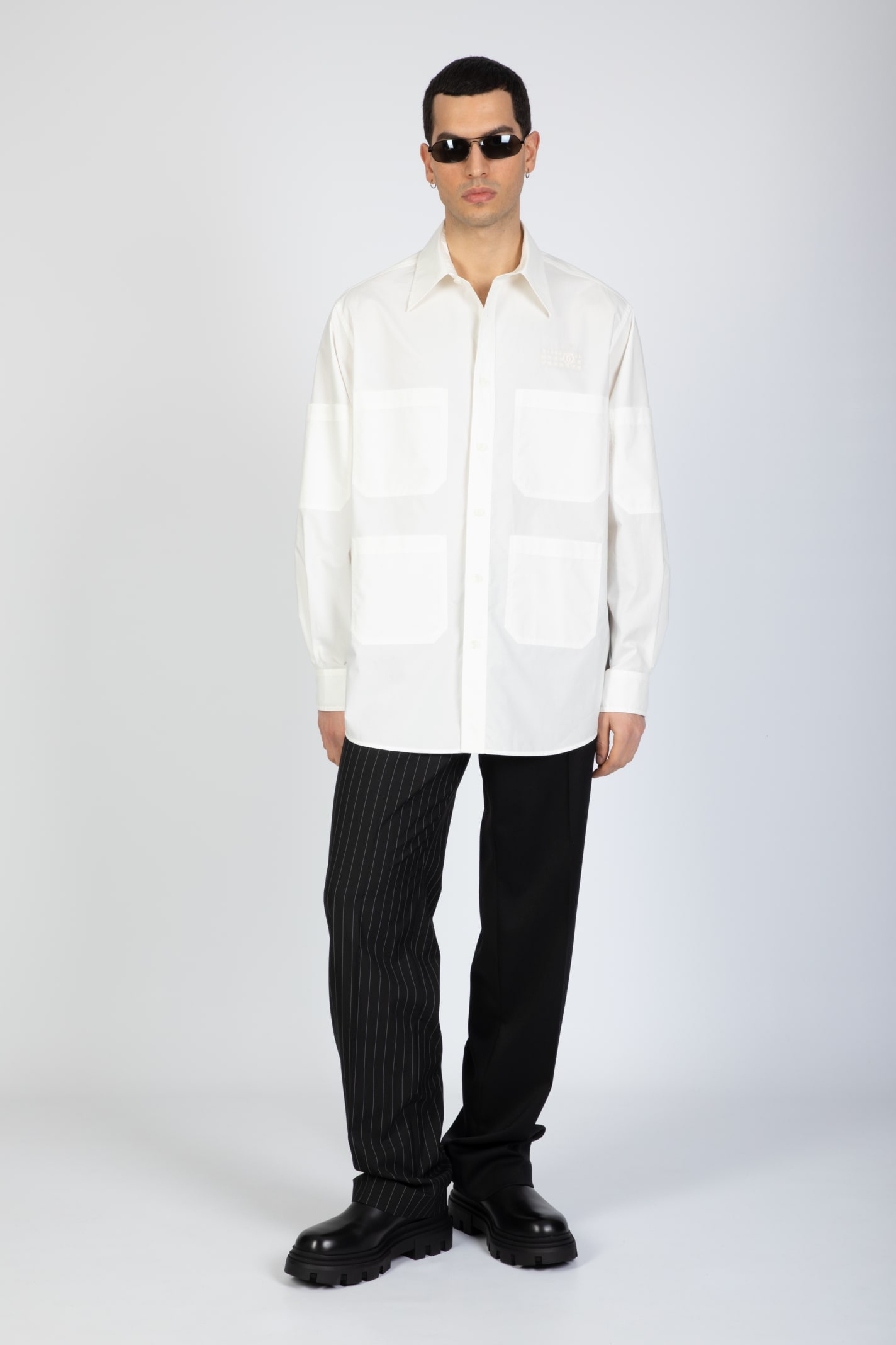 Shop Mm6 Maison Margiela Camicia A Maniche Lunghe Off White Poplin Cotton Shirt With Front Pockets In Panna