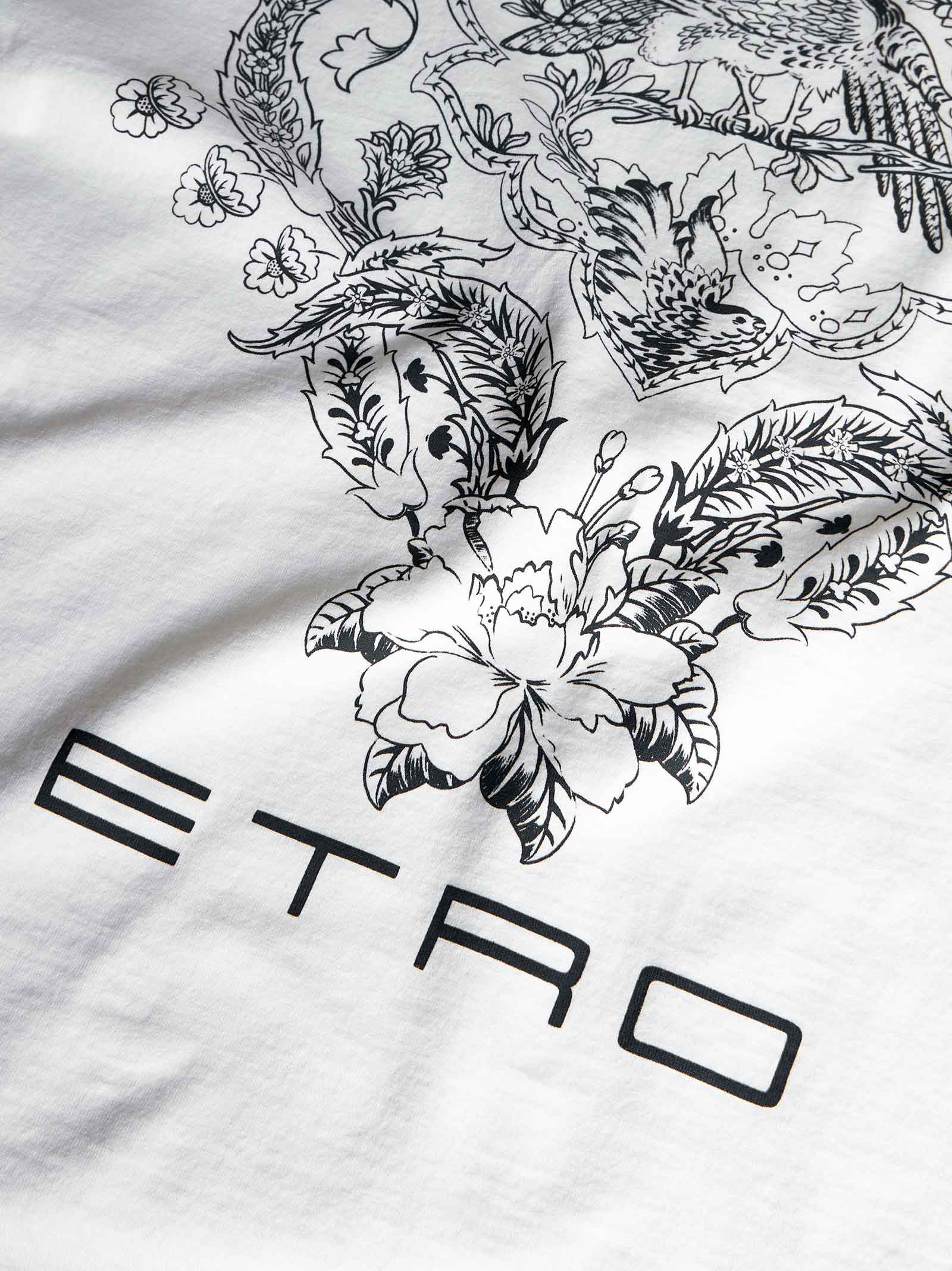 Shop Etro T-shirt In White