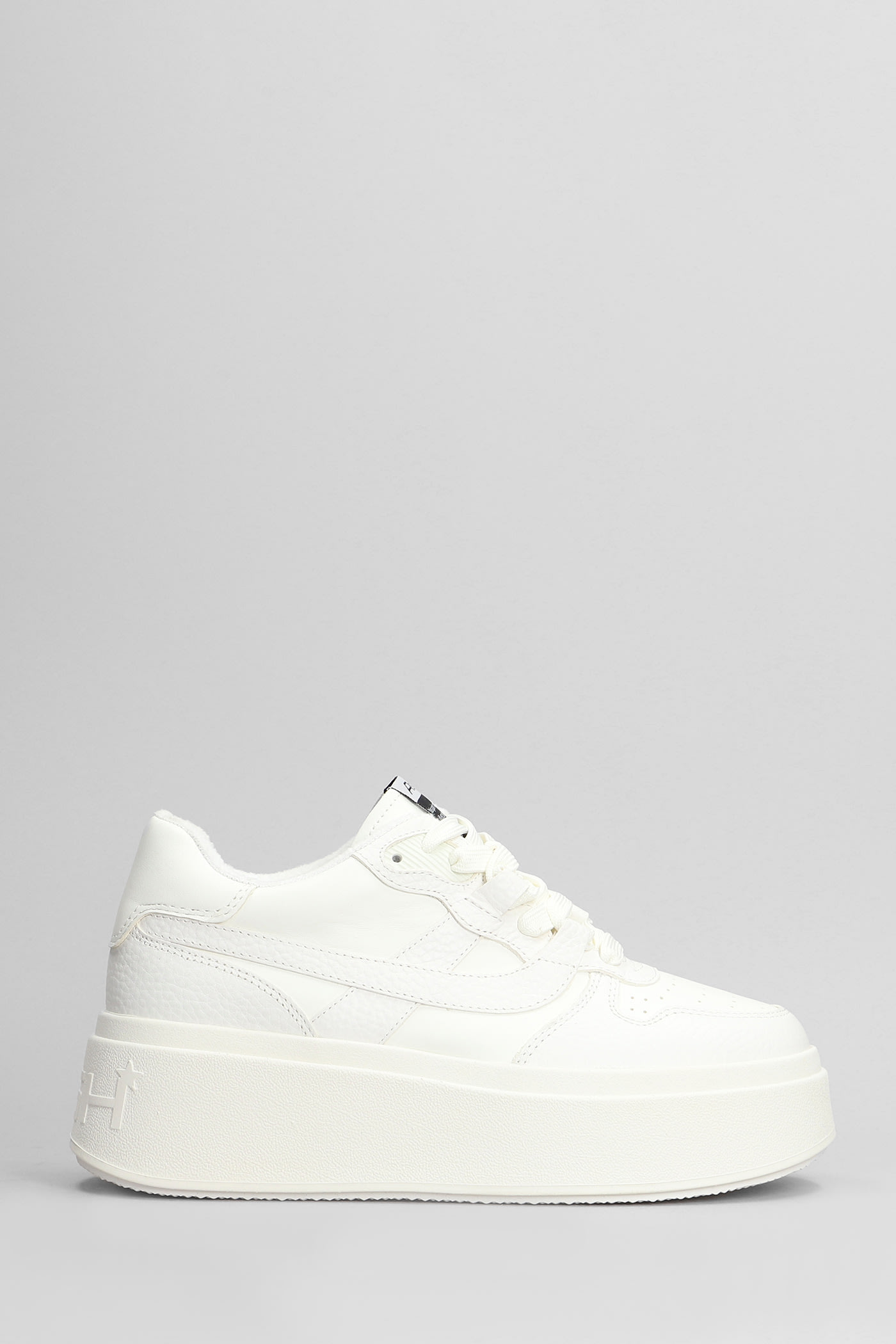 Match Sneakers In White Leather