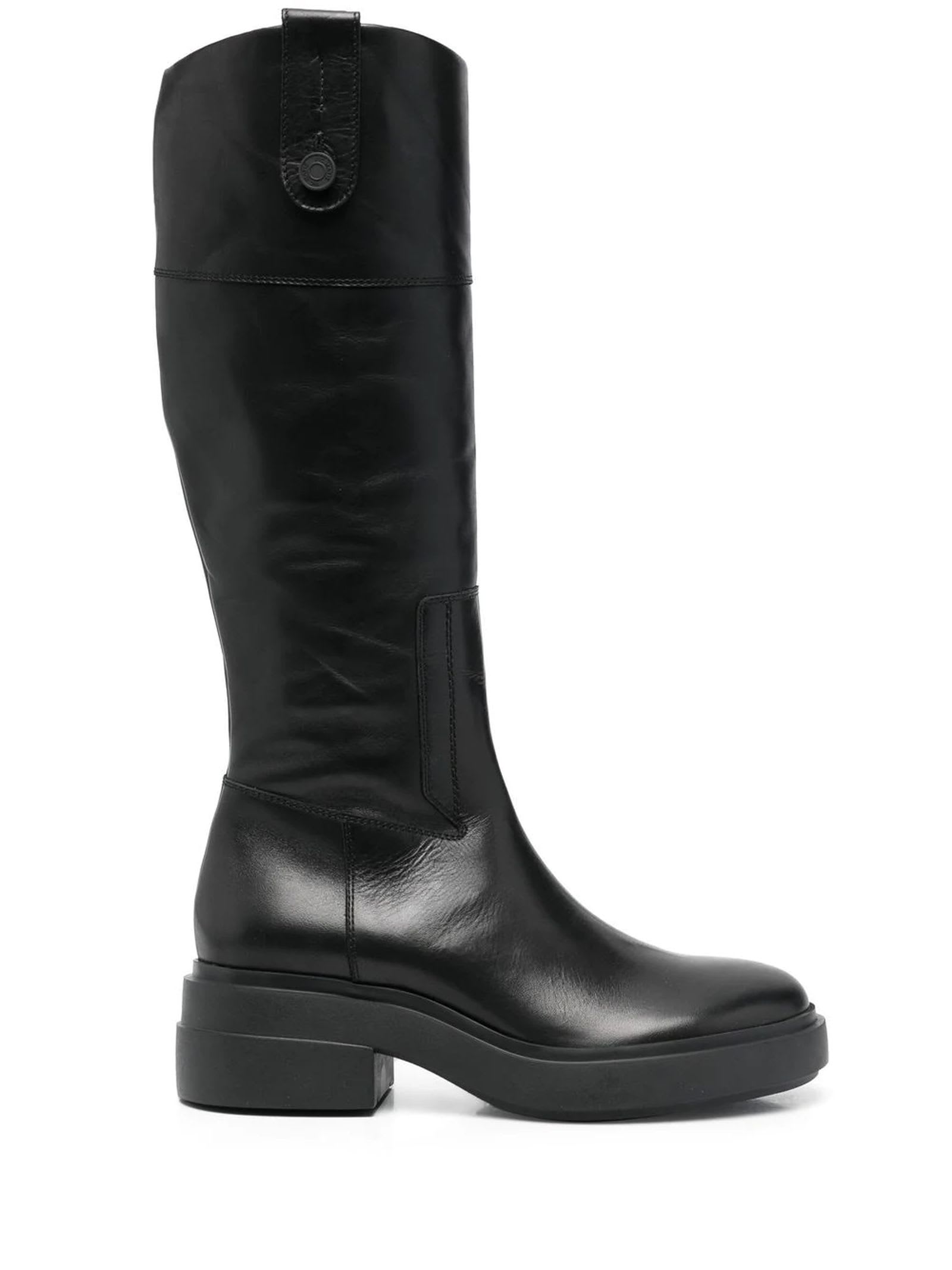 Vic Matié Knight Black Boots In Semi-glossy Calfskin