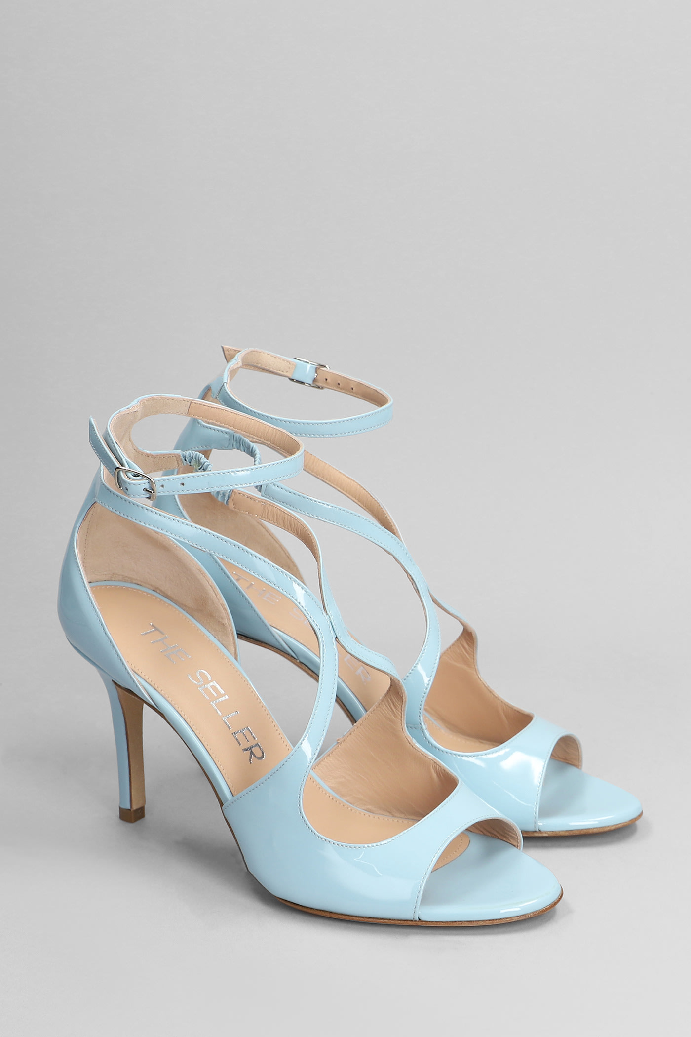 THE SELLER SANDALS IN CYAN PATENT LEATHER 