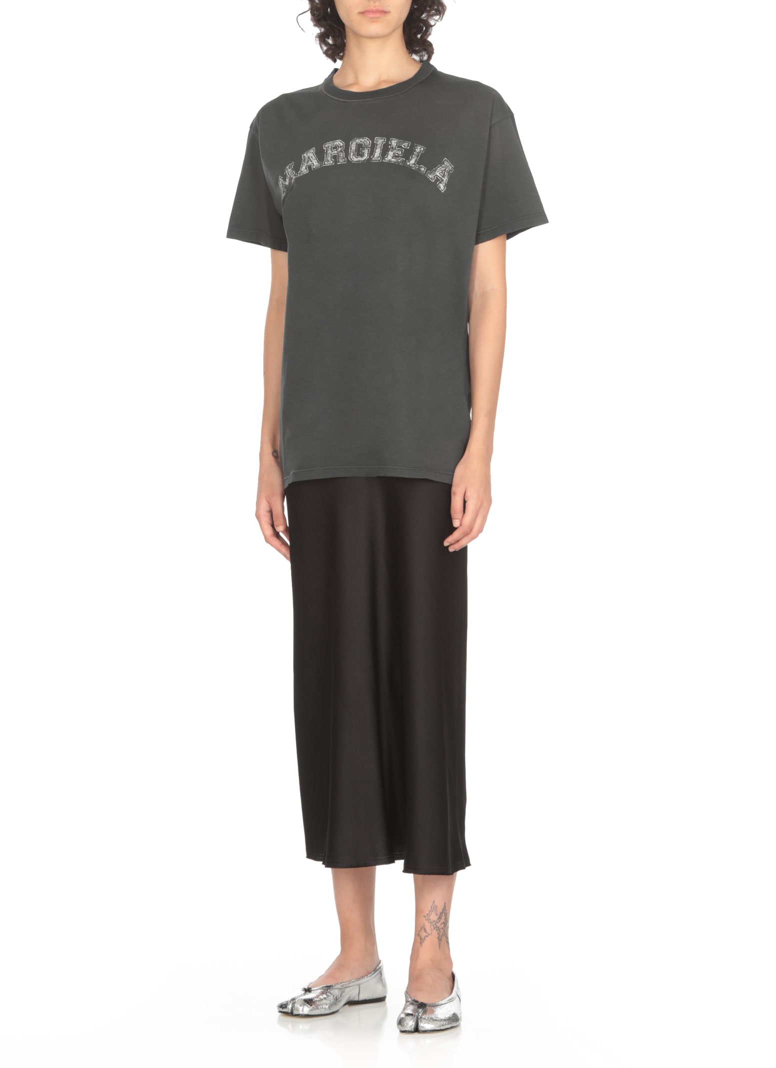 Shop Maison Margiela T-shirt With Logo In Black