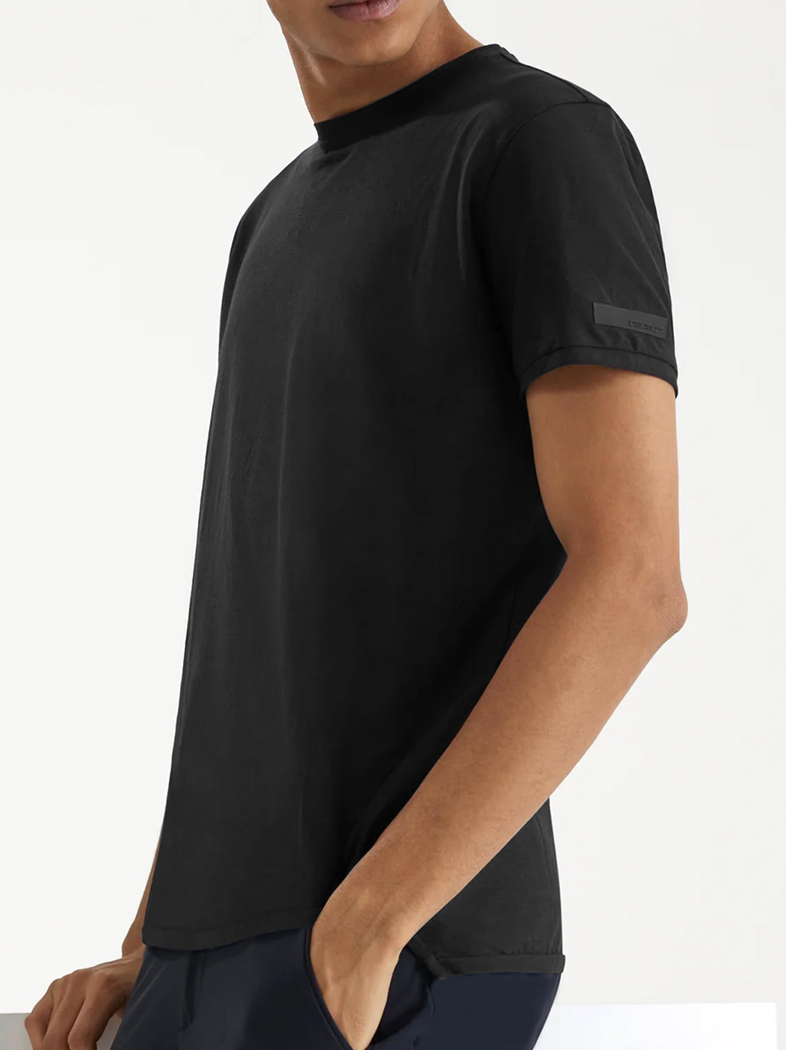 Shop Rrd - Roberto Ricci Design T-shirt Crepe  In Black