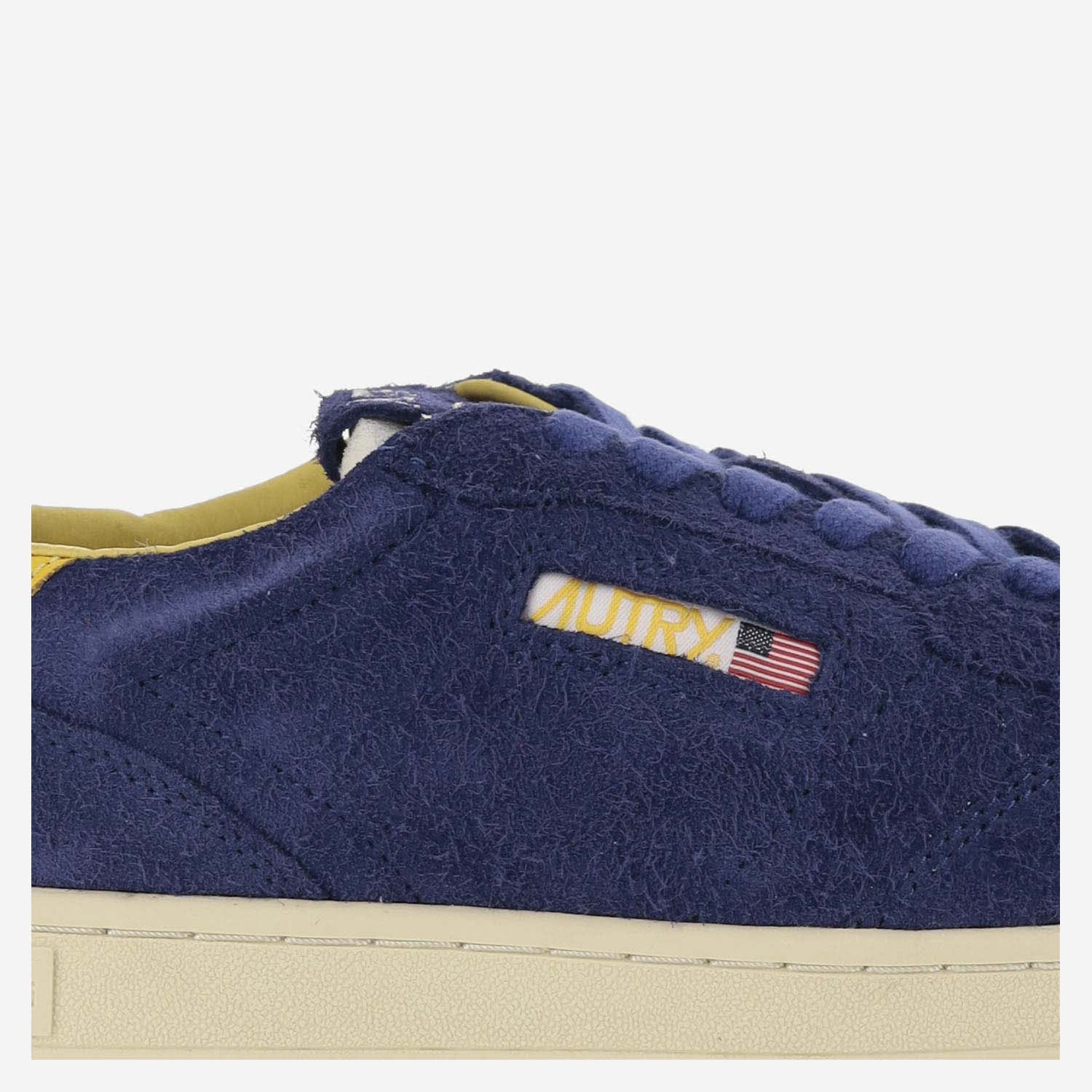 Shop Autry Medalist Low Sneakers In Suede Hair Sand Effect In Blue