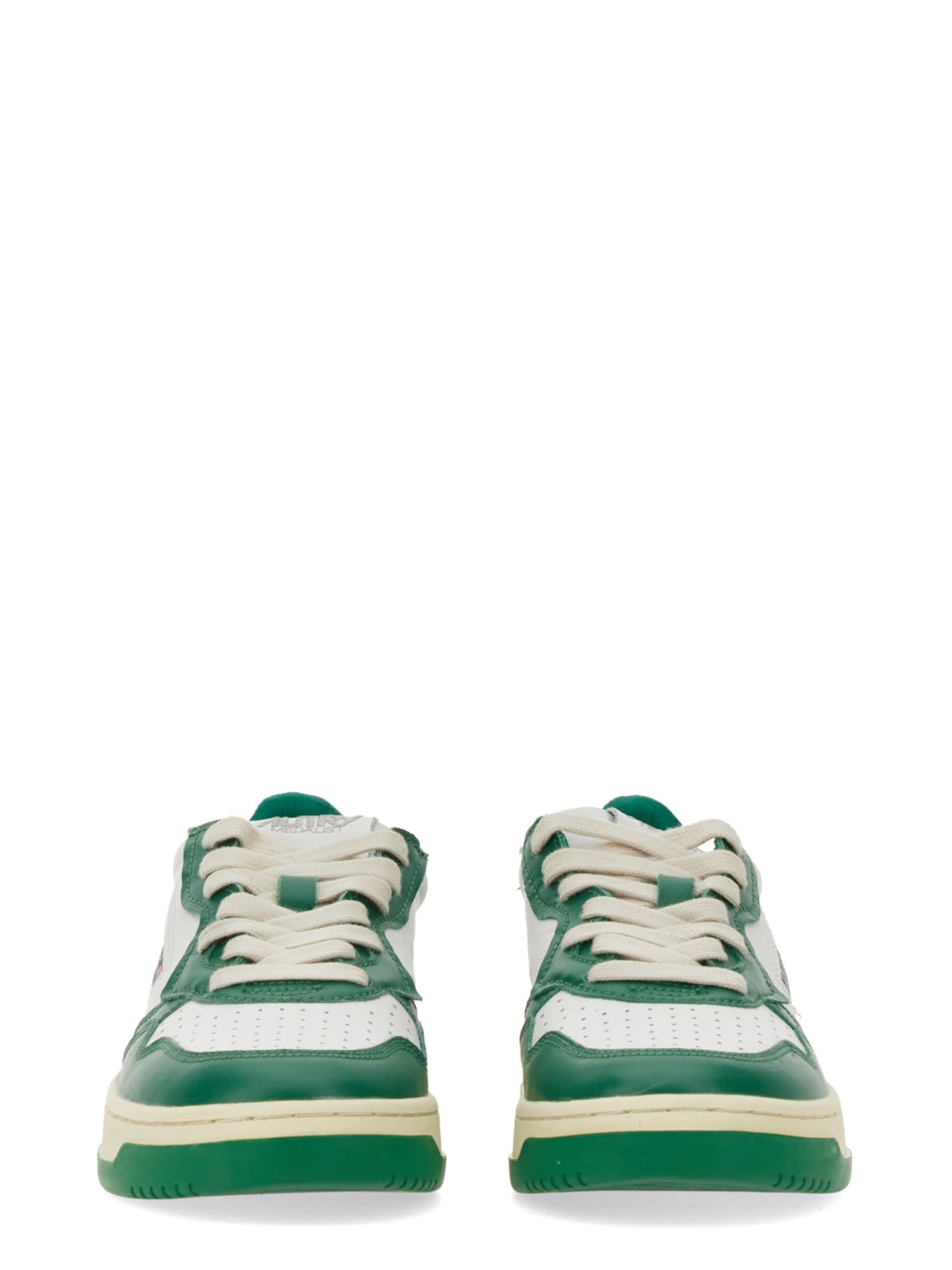 Autry Leather Medalist Low Sneakers In Green