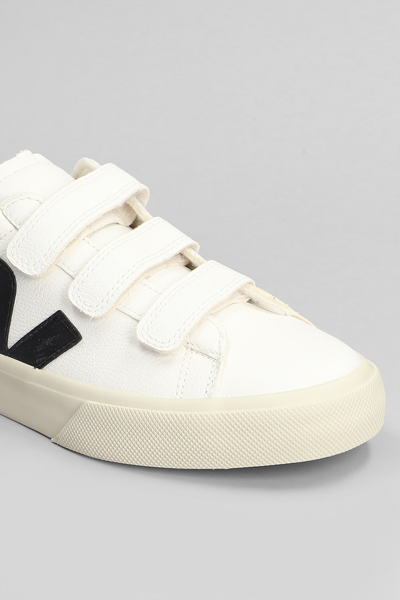 Veja Recife Touch-strap Sneakers In White