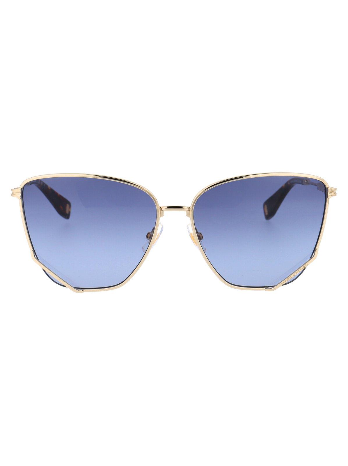 Shop Marc Jacobs Square Frame Sunglasses In 06j/gb Gold Havana