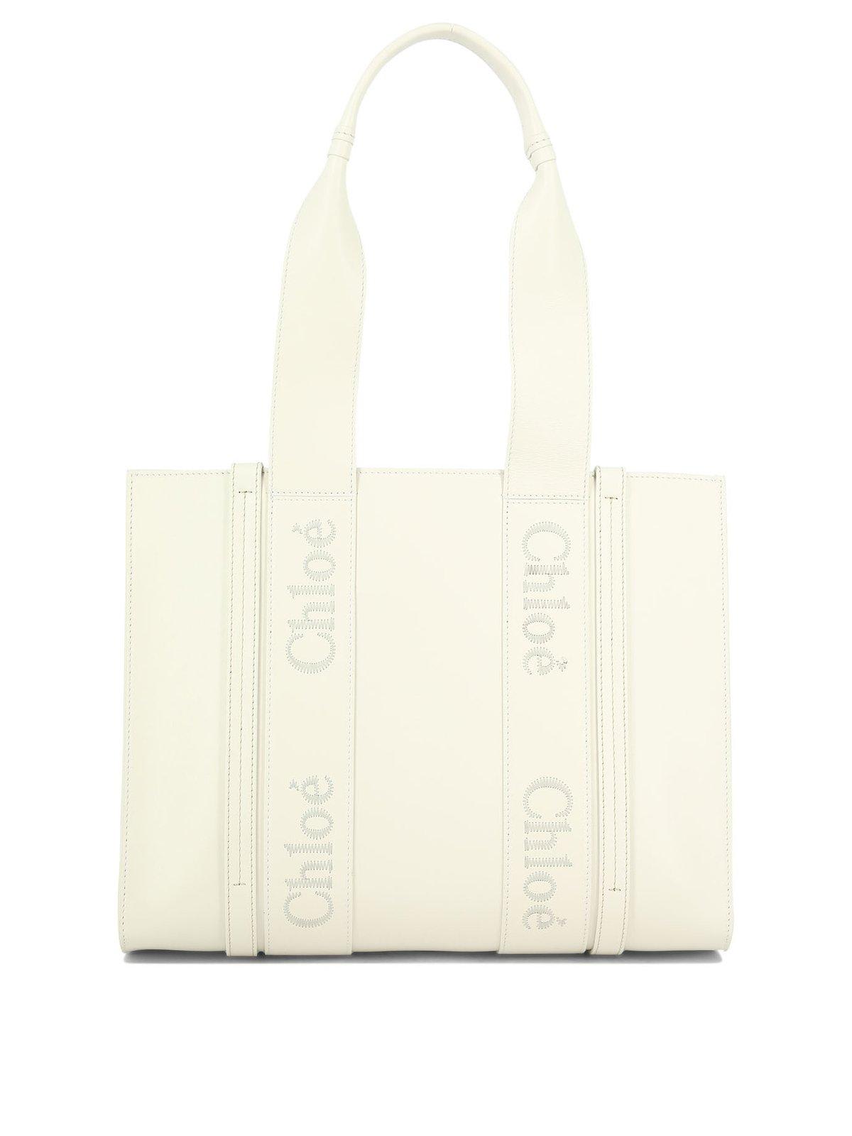 Shop Chloé Woody Medium Tote Bag In Bianco