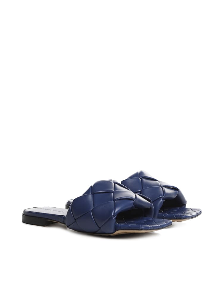 Shop Bottega Veneta Lido Sandals In Calfskin In Blue