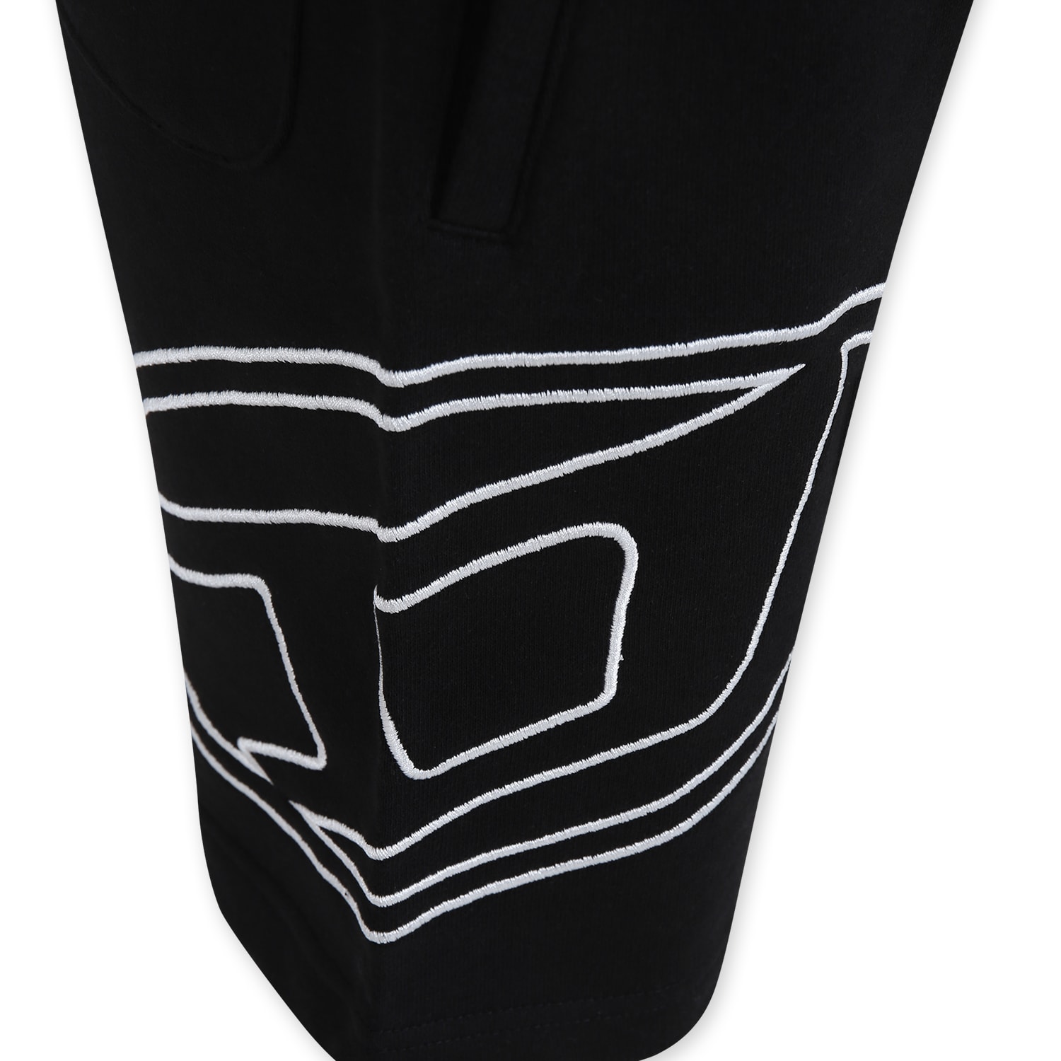 Diesel Logo-embroidered Shorts In Black