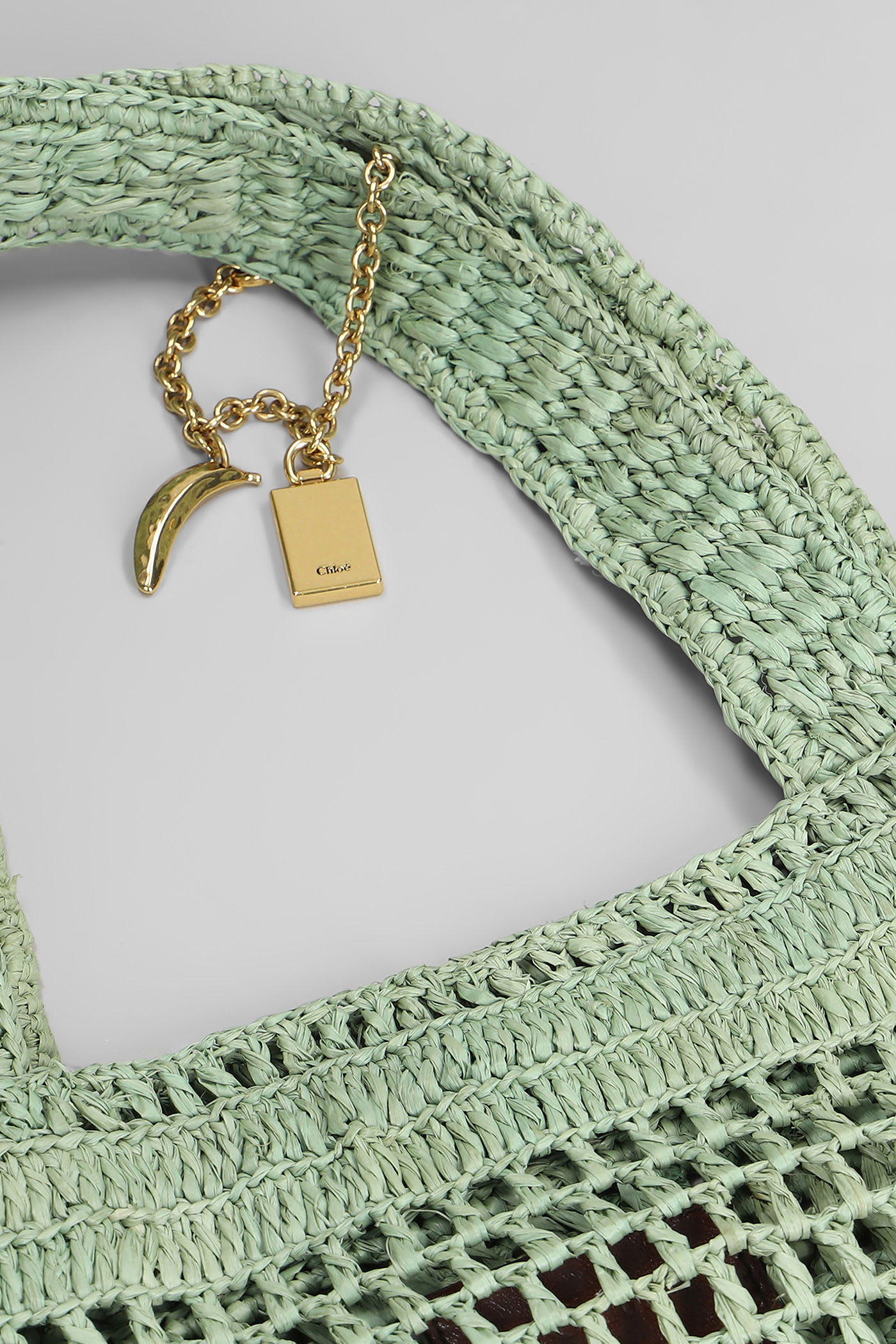 Chloé Summer Banana Tote In Green Raffia In Green