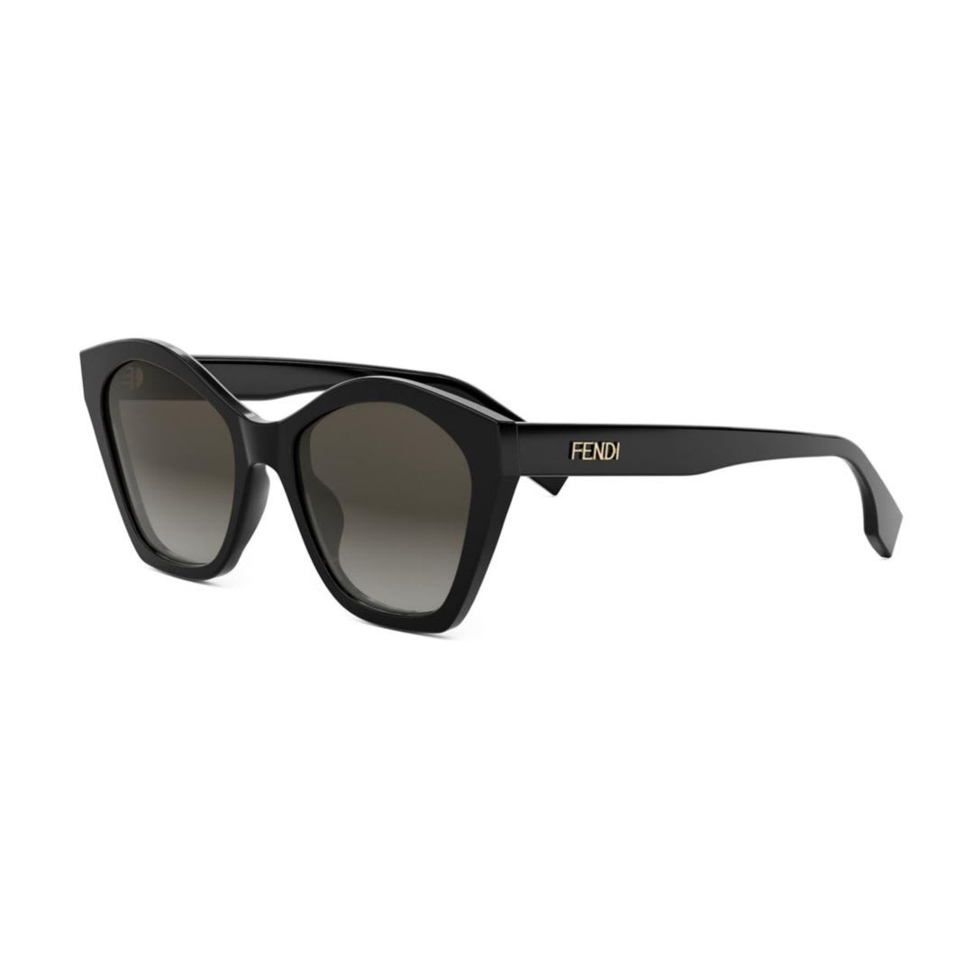 Fendi Fe40175i01f In Black