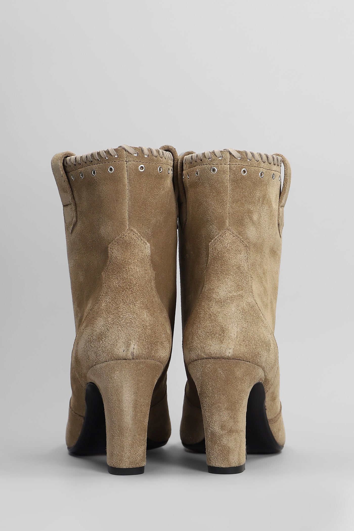 STRATEGIA HIGH HEELS ANKLE BOOTS IN CAMEL SUEDE