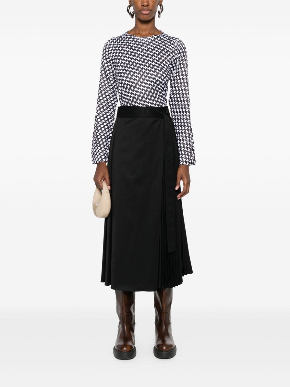 Comme Des Garçons Fine Ribbed Star Print Round Neck Top In Black