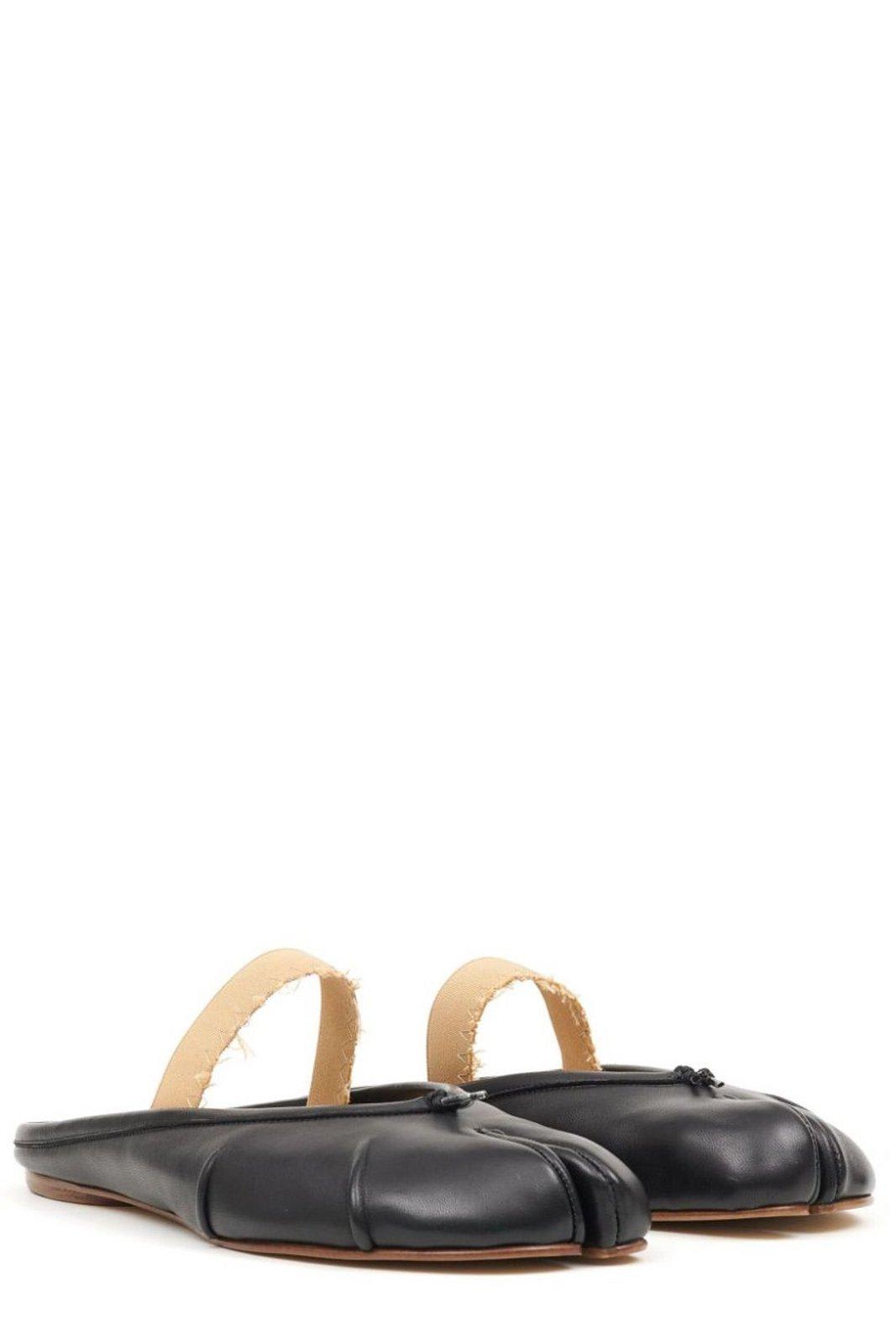 Maison Margiela Tabi Frayed Split-toe Leather Ballet Flats In Black/nude