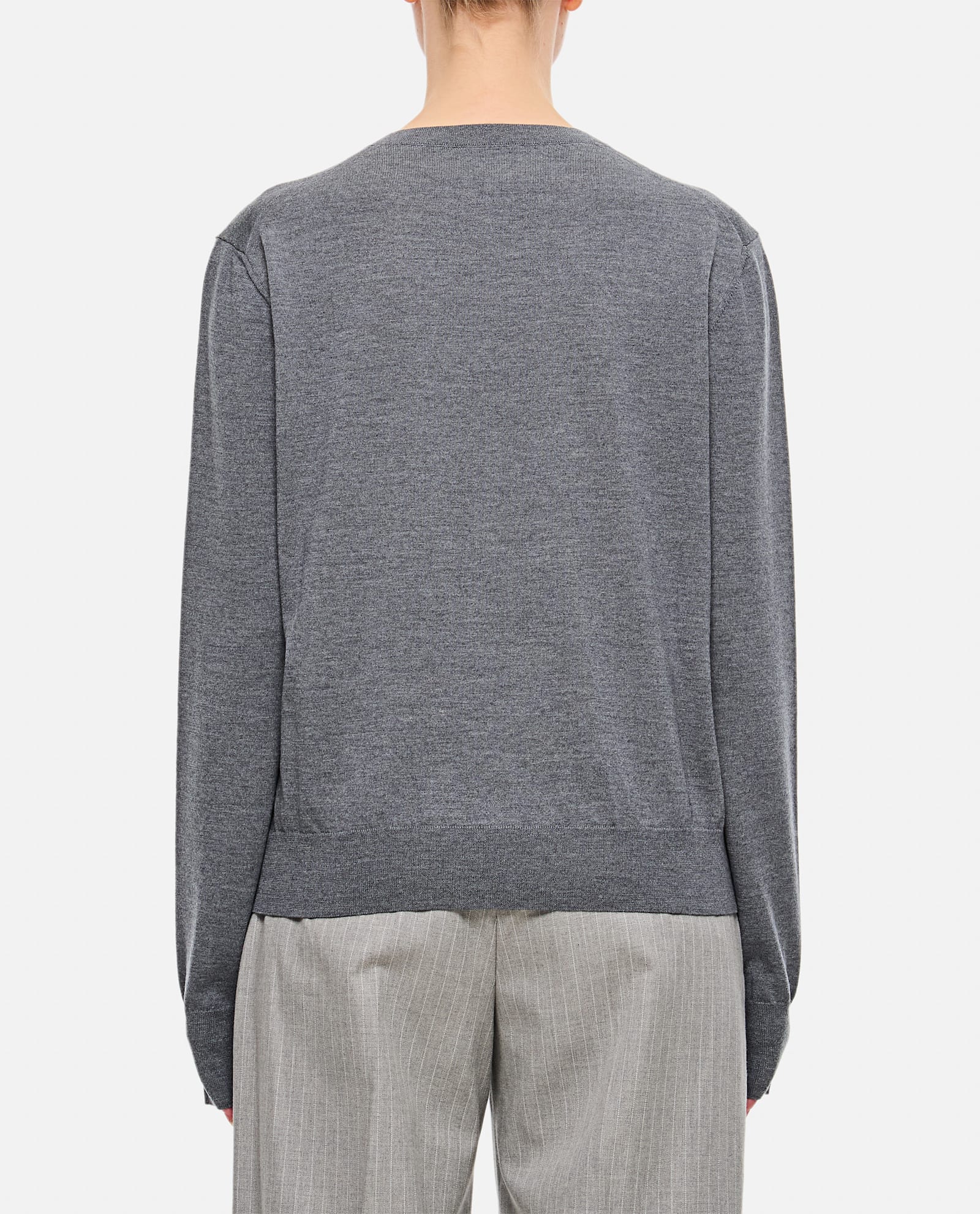Khaite Elegant Wool Knit Top In Grey