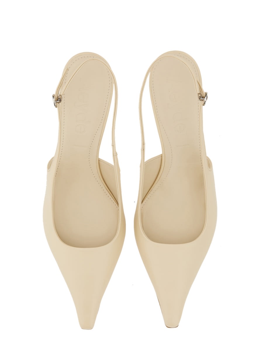 Shop Aeyde Shoe Catrina In Ivory