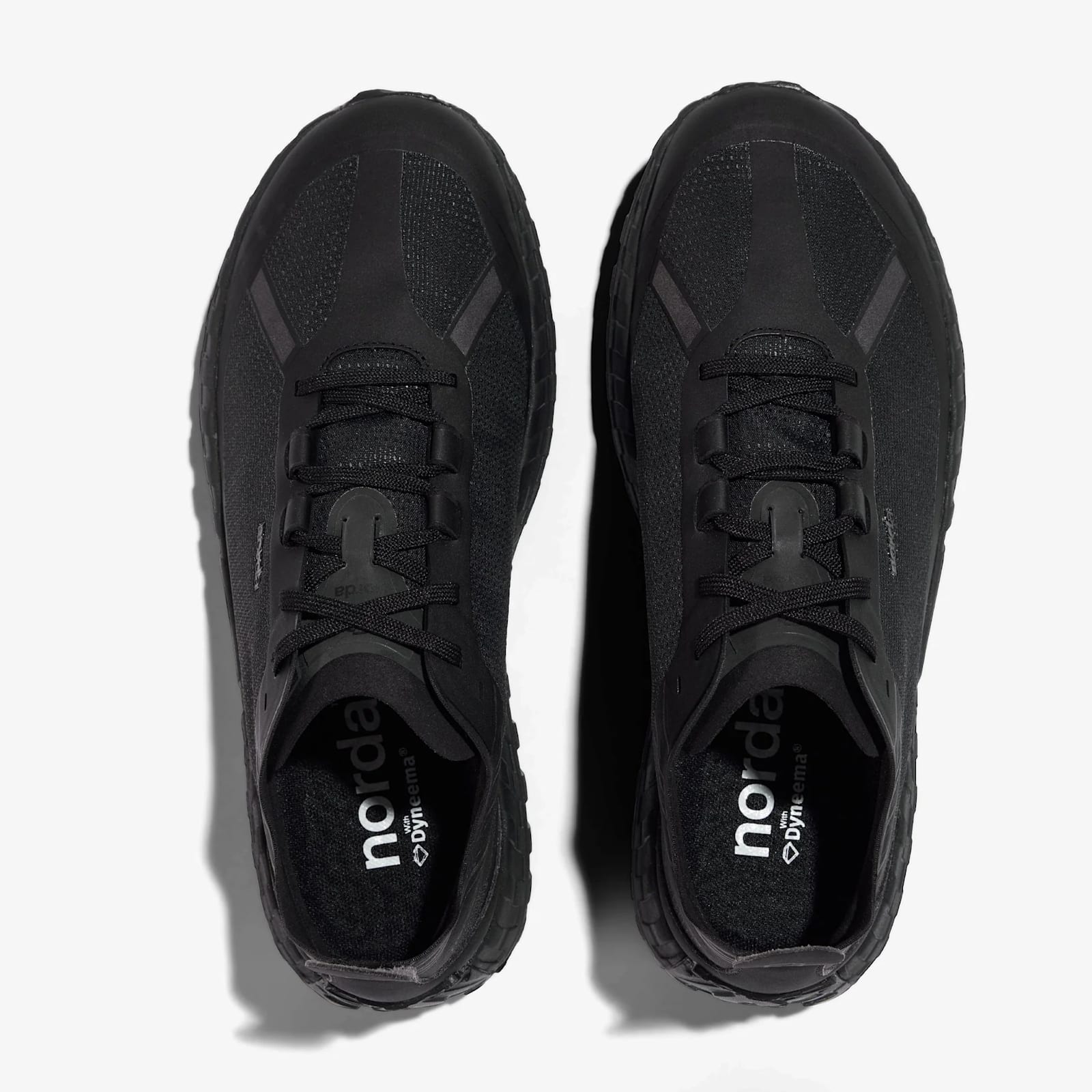 Norda The 001 Ltd Edition Graphene 1012 Sneakers In Stealth Black