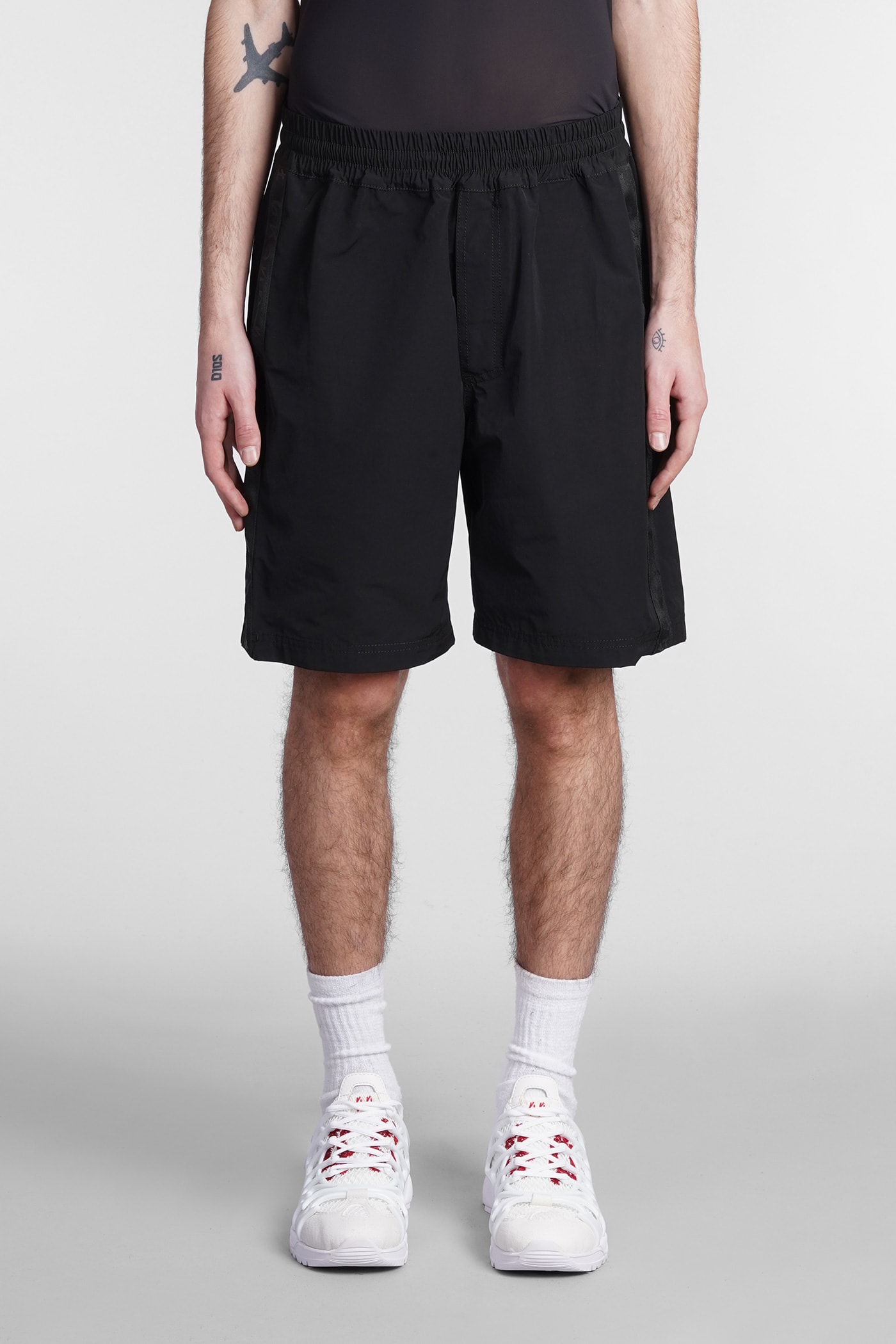 44 LABEL GROUP SHORTS IN BLACK POLYESTER