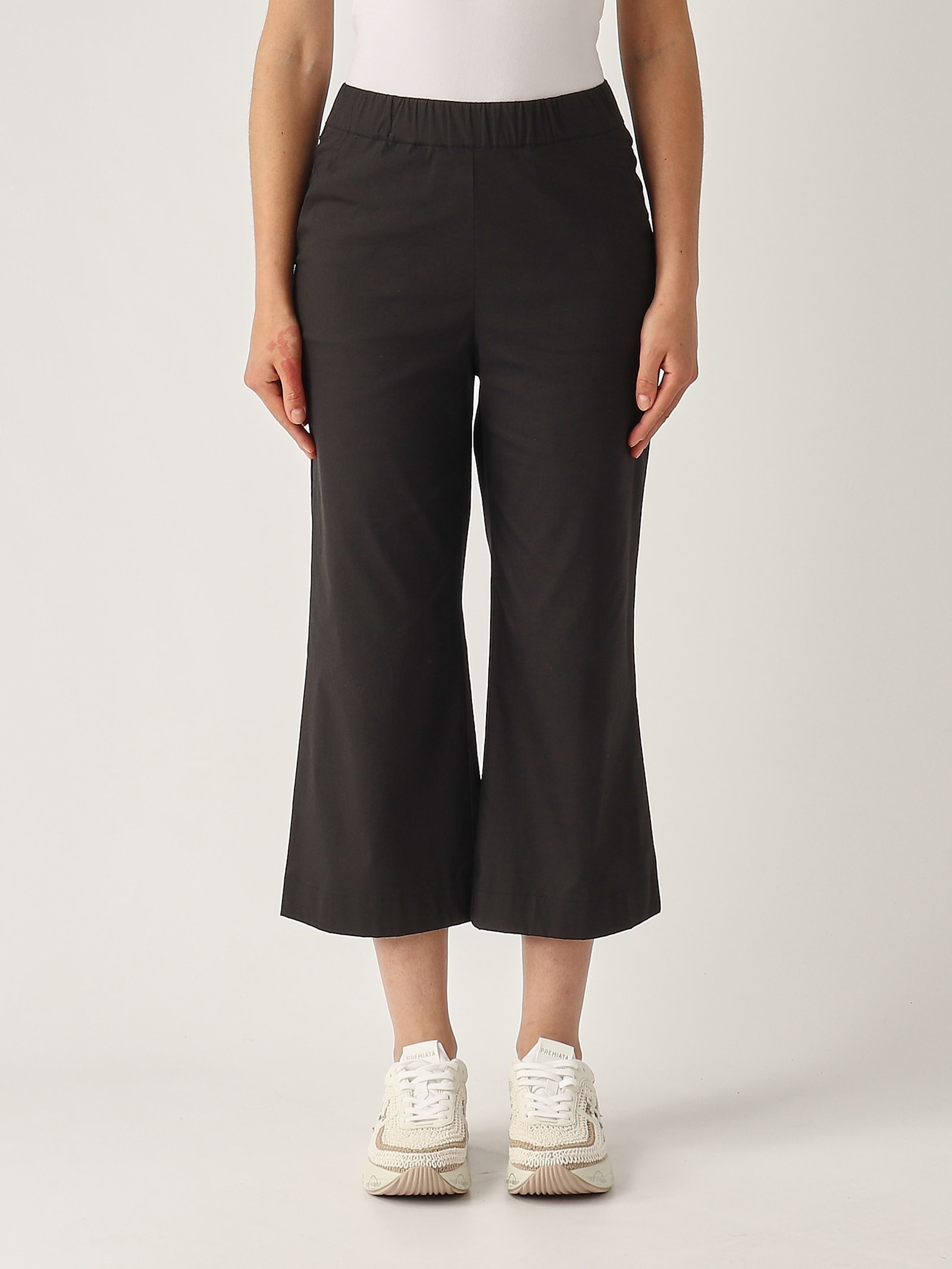Gran Sasso Pantalone Trombetta Trousers In Black