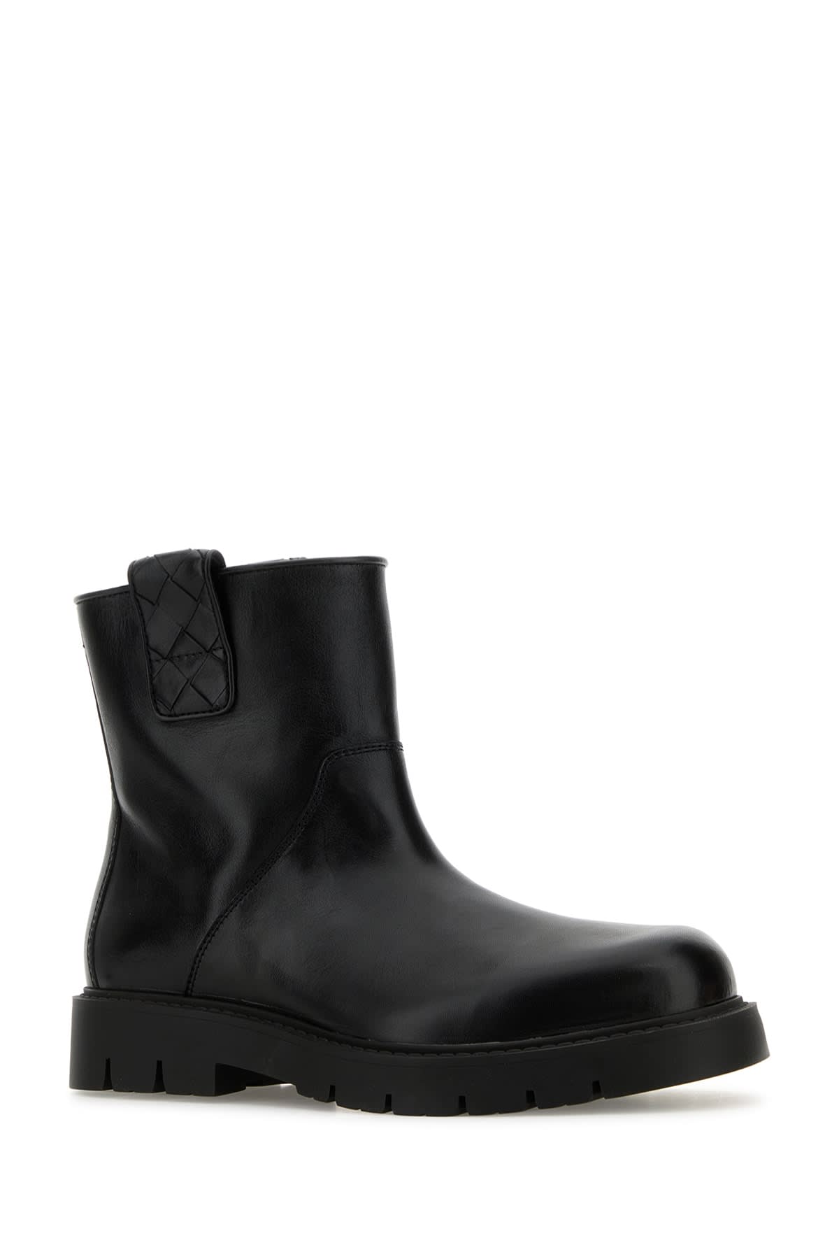 Bottega Veneta Black Leather Haddock Ankle Boots In Black