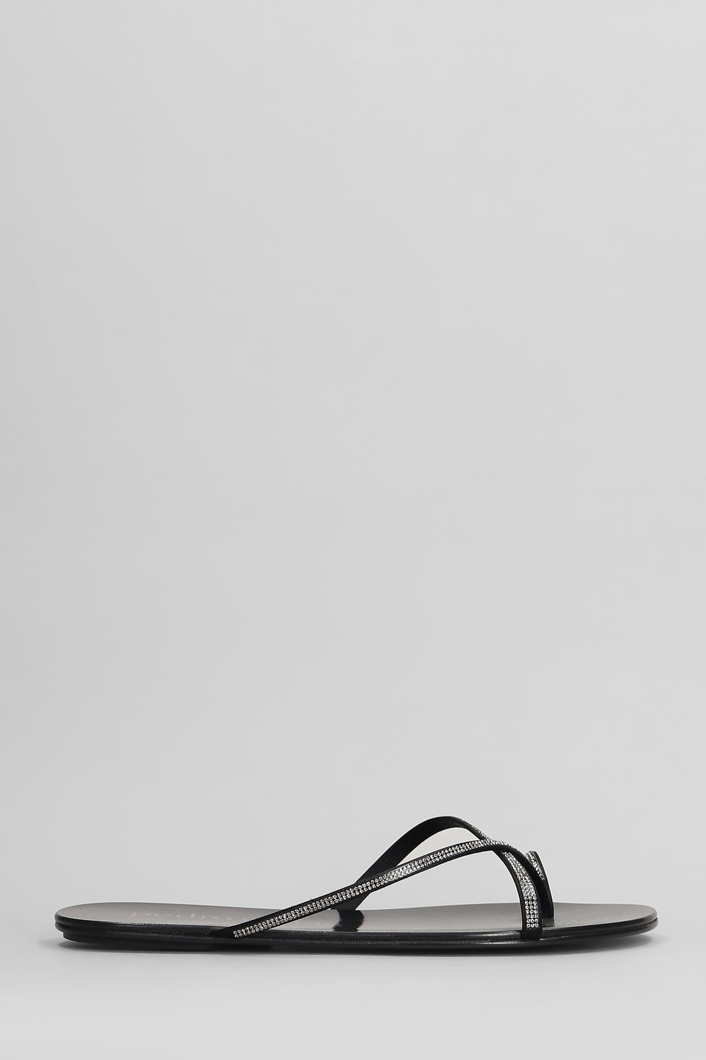 Pretty Flats In Black Leather